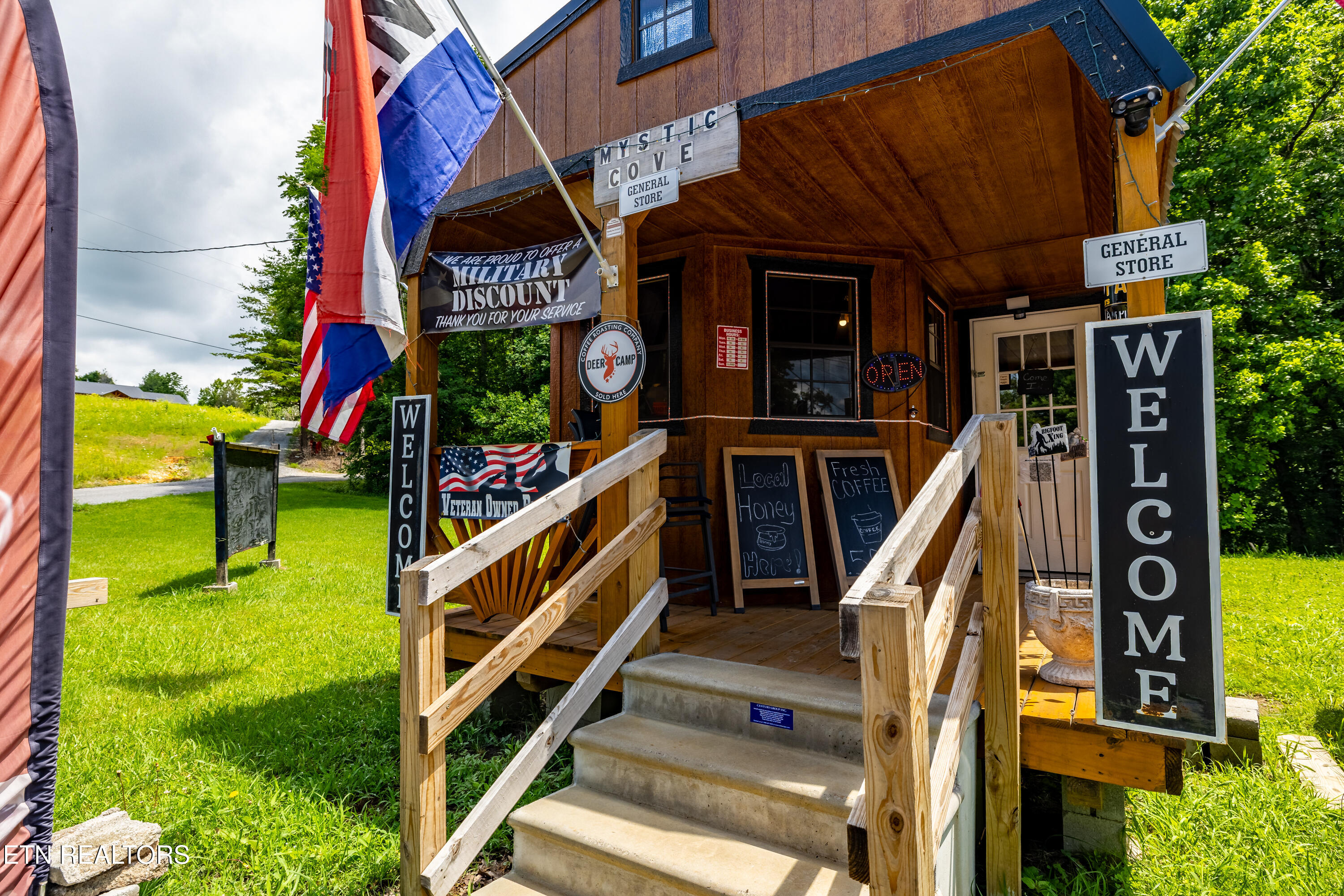 10905 New Highway 68 Tellico Plains TN 37385