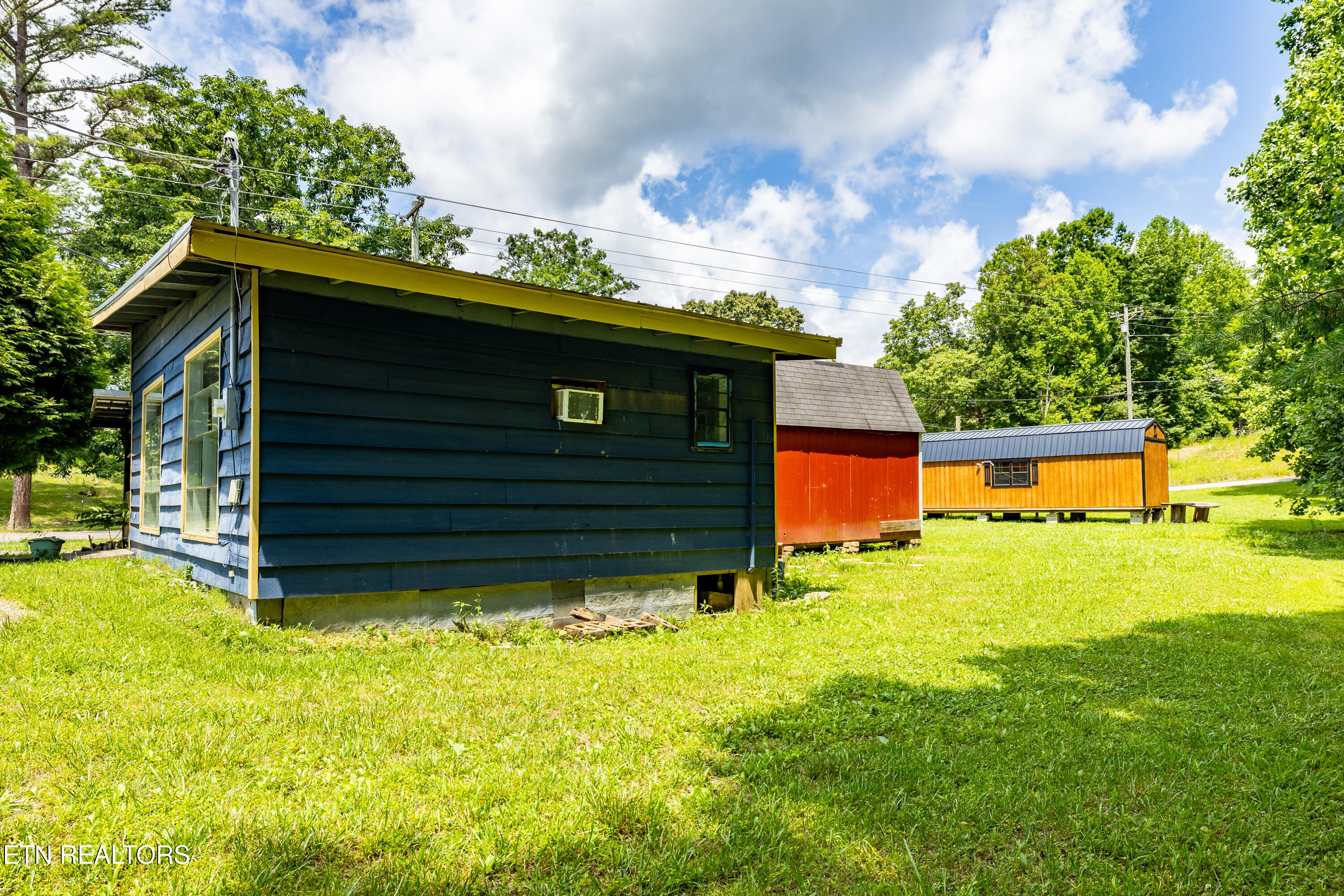 10905 New Highway 68 Tellico Plains TN 37385