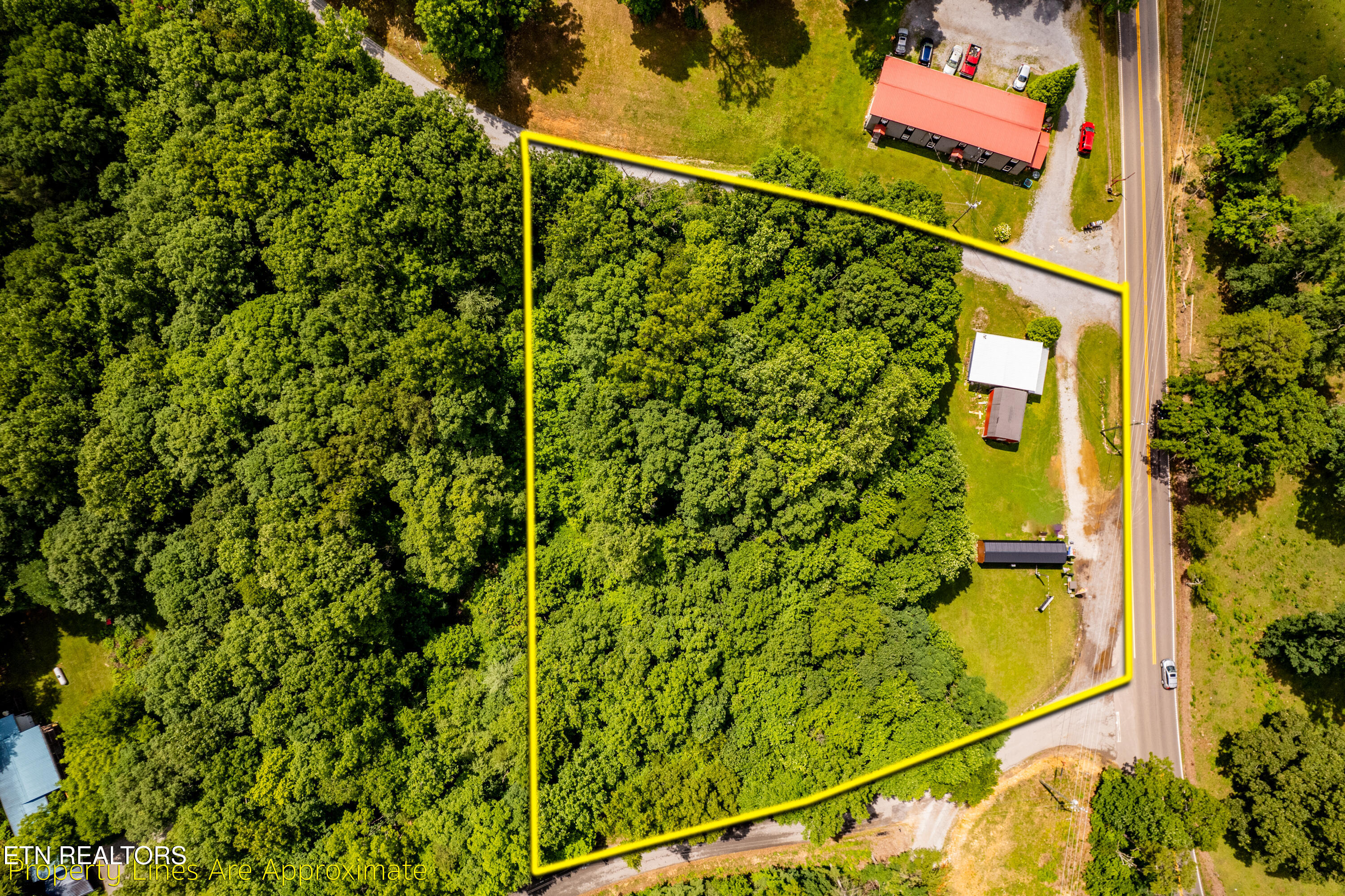 10905 New Highway 68 Tellico Plains TN 37385
