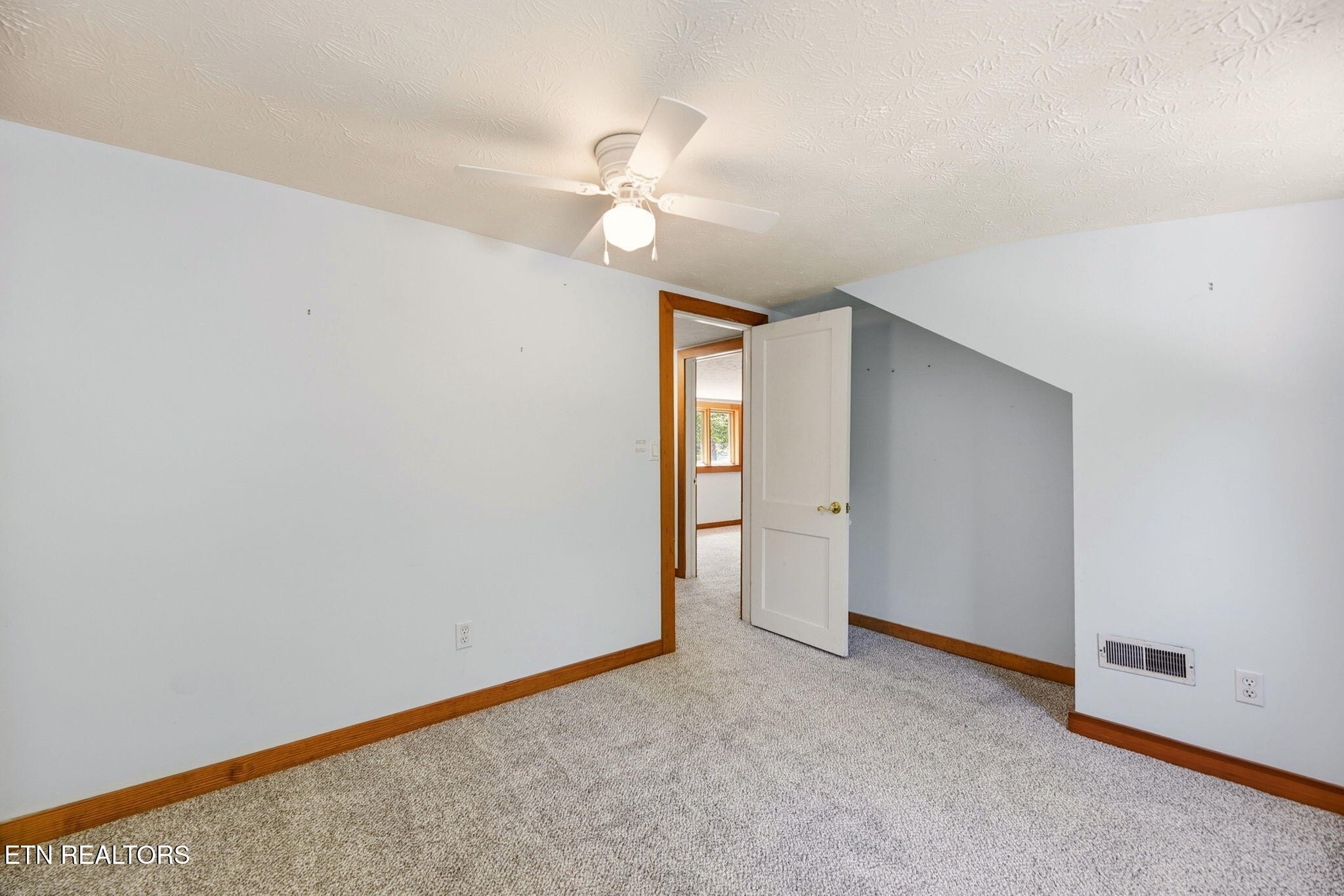 55 Dogwood Road Norris TN 37828