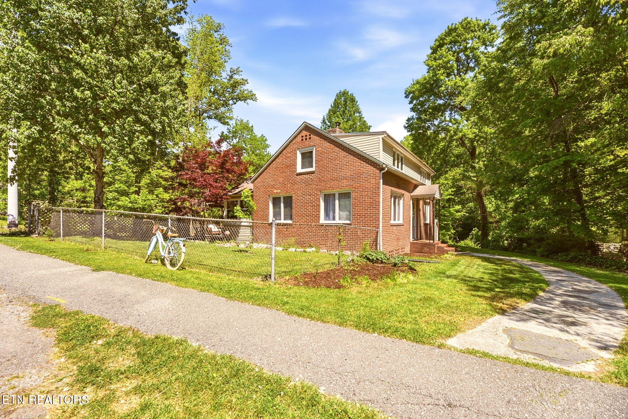 55 Dogwood Road Norris TN 37828