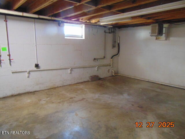 1051 Meek Street Madisonville TN 37354