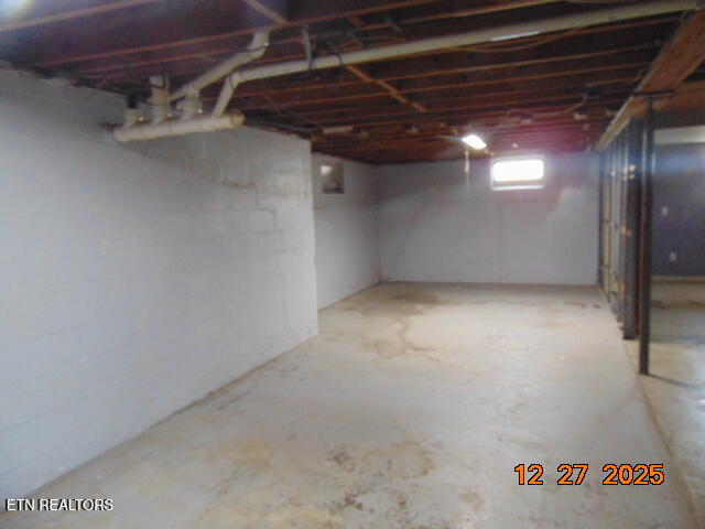 1051 Meek Street Madisonville TN 37354