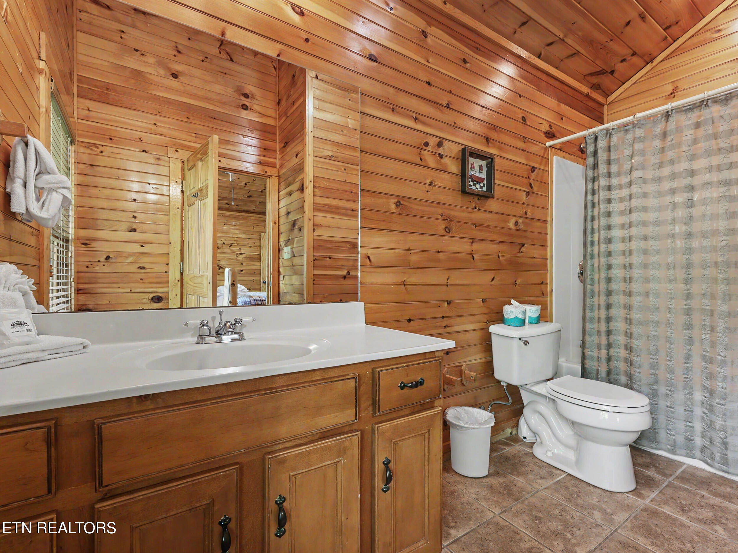 805 Spirit Loop Way Gatlinburg TN 37738
