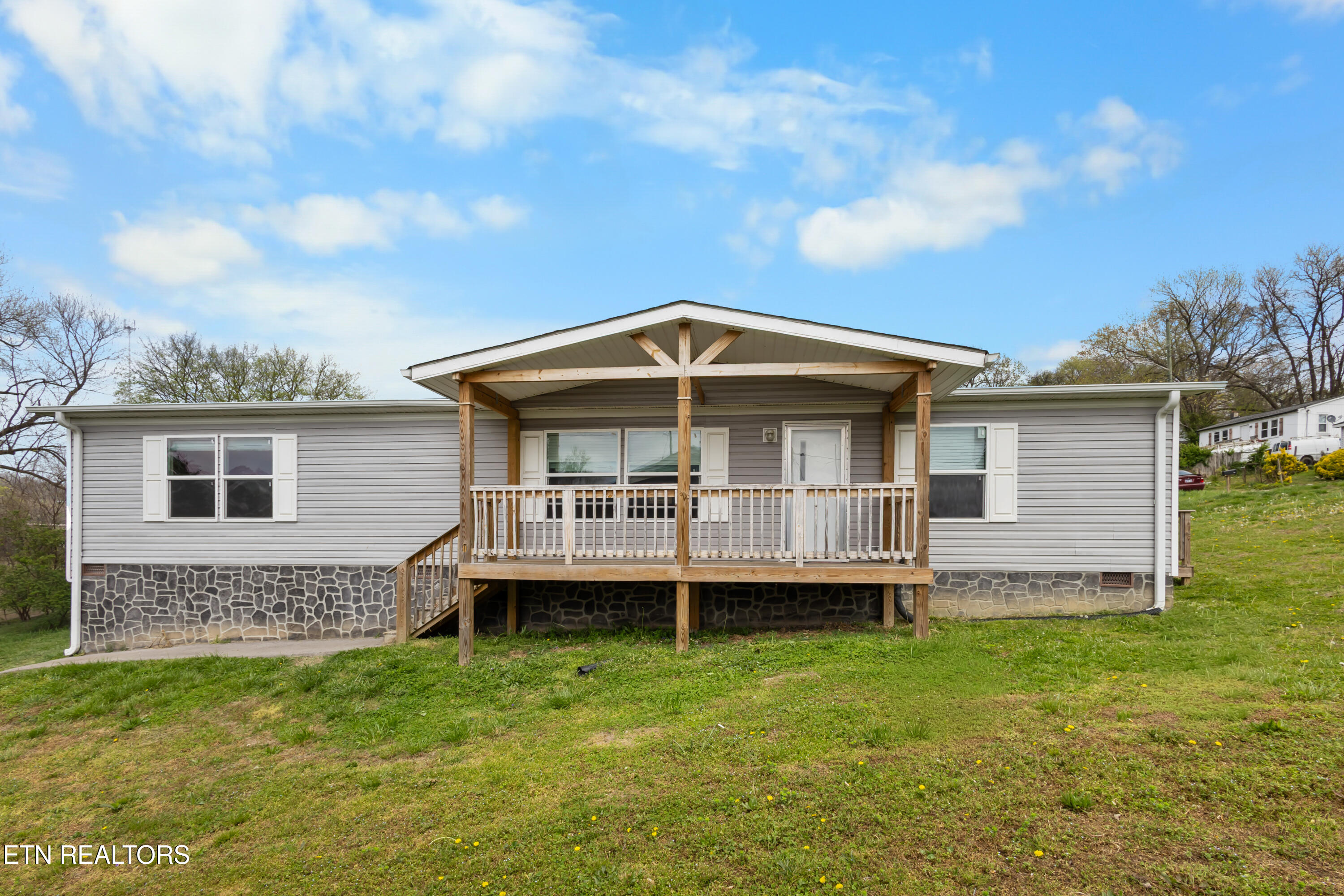 1931 Massachusetts Avenue Knoxville TN 37921