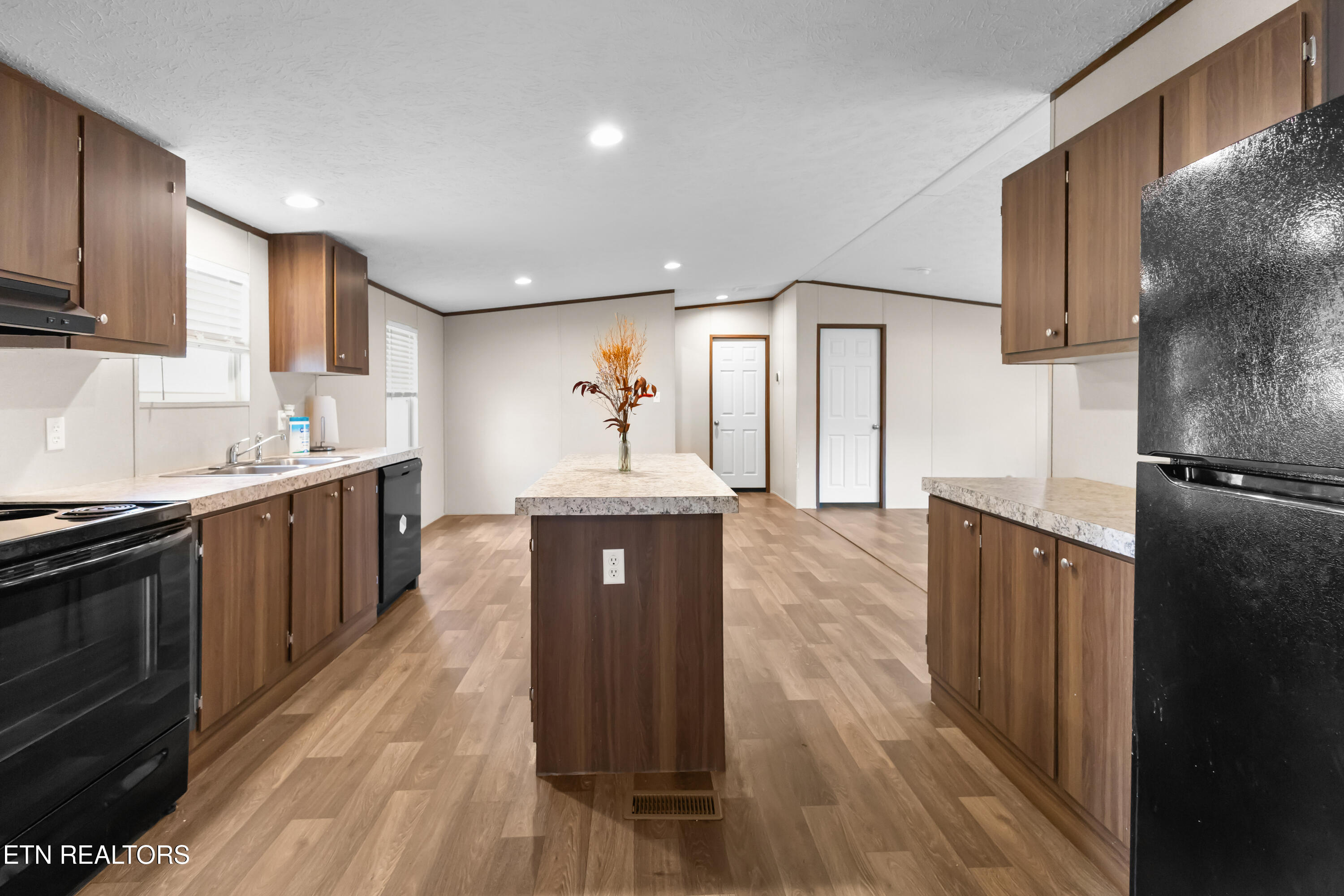 1931 Massachusetts Avenue Knoxville TN 37921