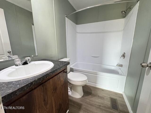 218 Community Drive Madisonville TN 37354