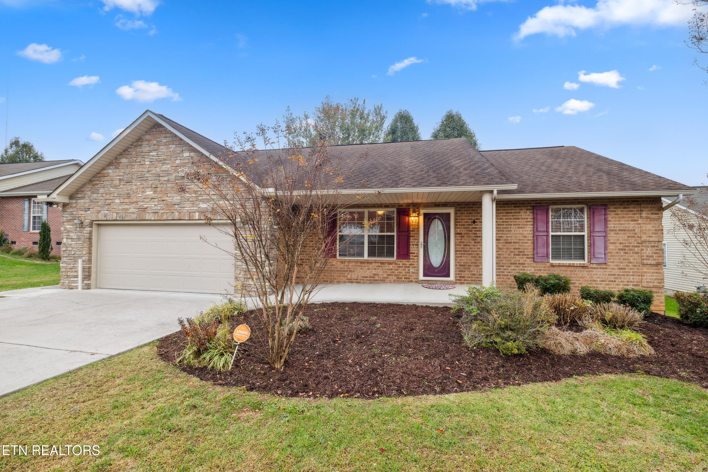 4137 Riverstone Lane Knoxville TN 37918