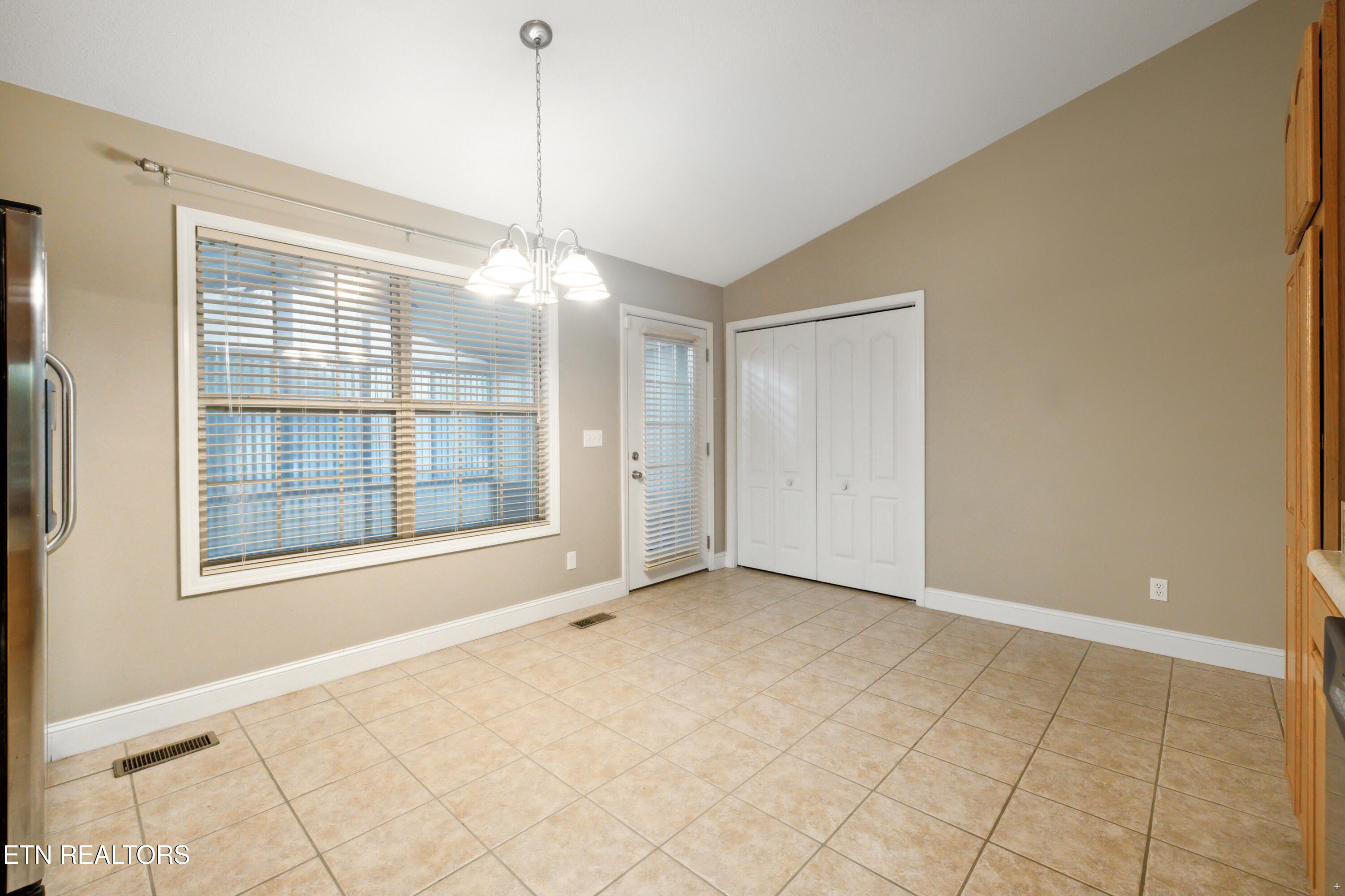 4137 Riverstone Lane Knoxville TN 37918