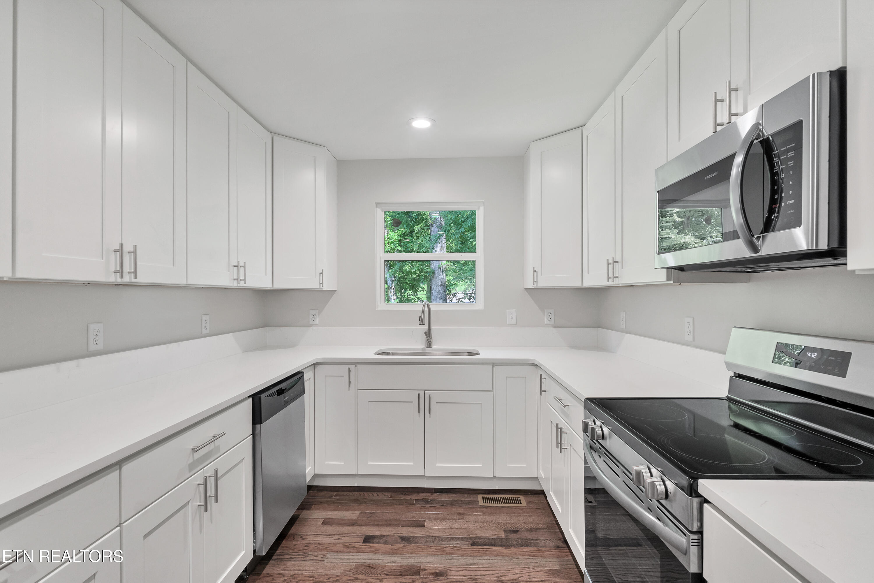 1119 Chris Wood Drive Seymour TN 37865