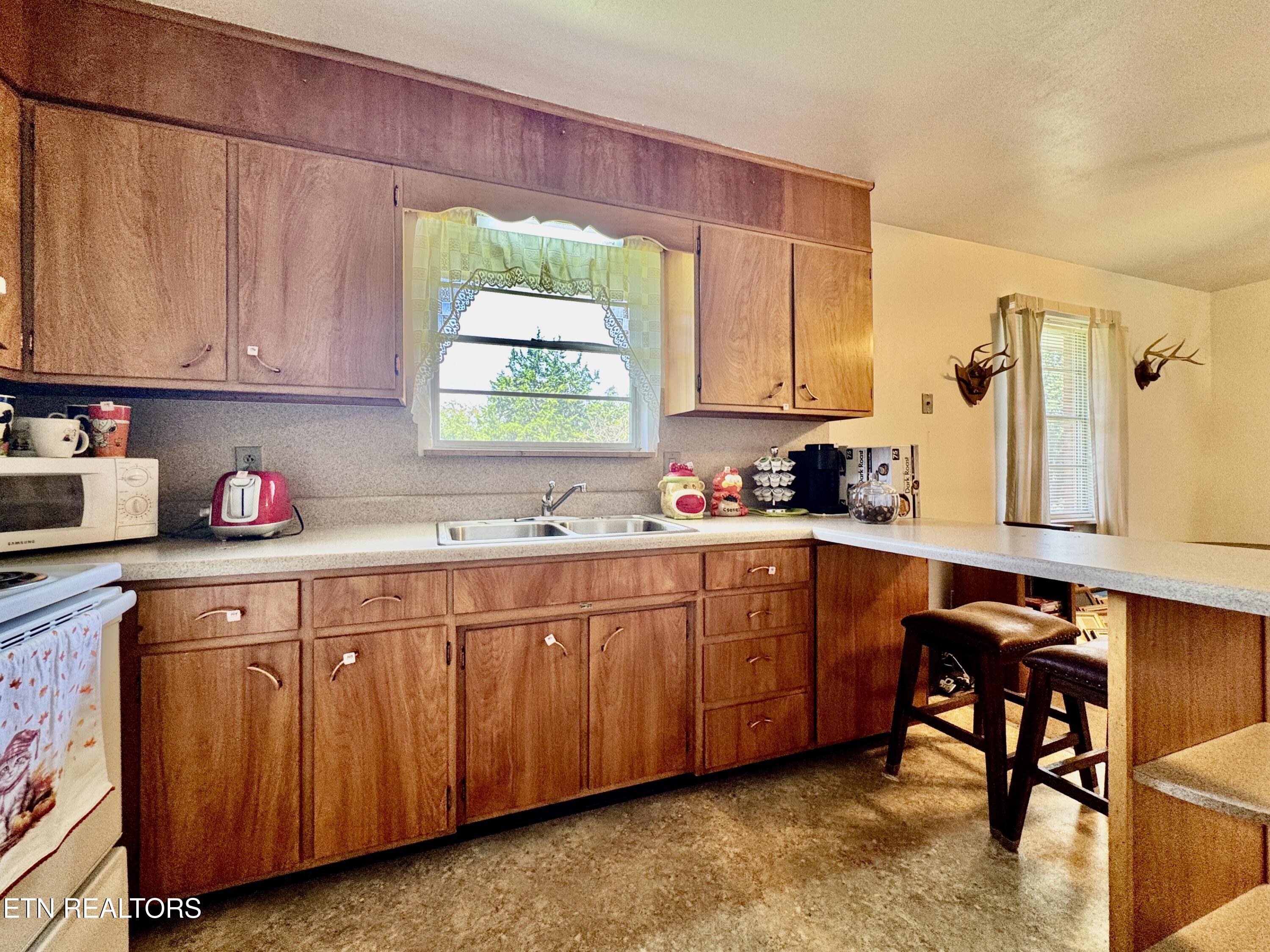 4813 E Emory Road Knoxville TN 37938