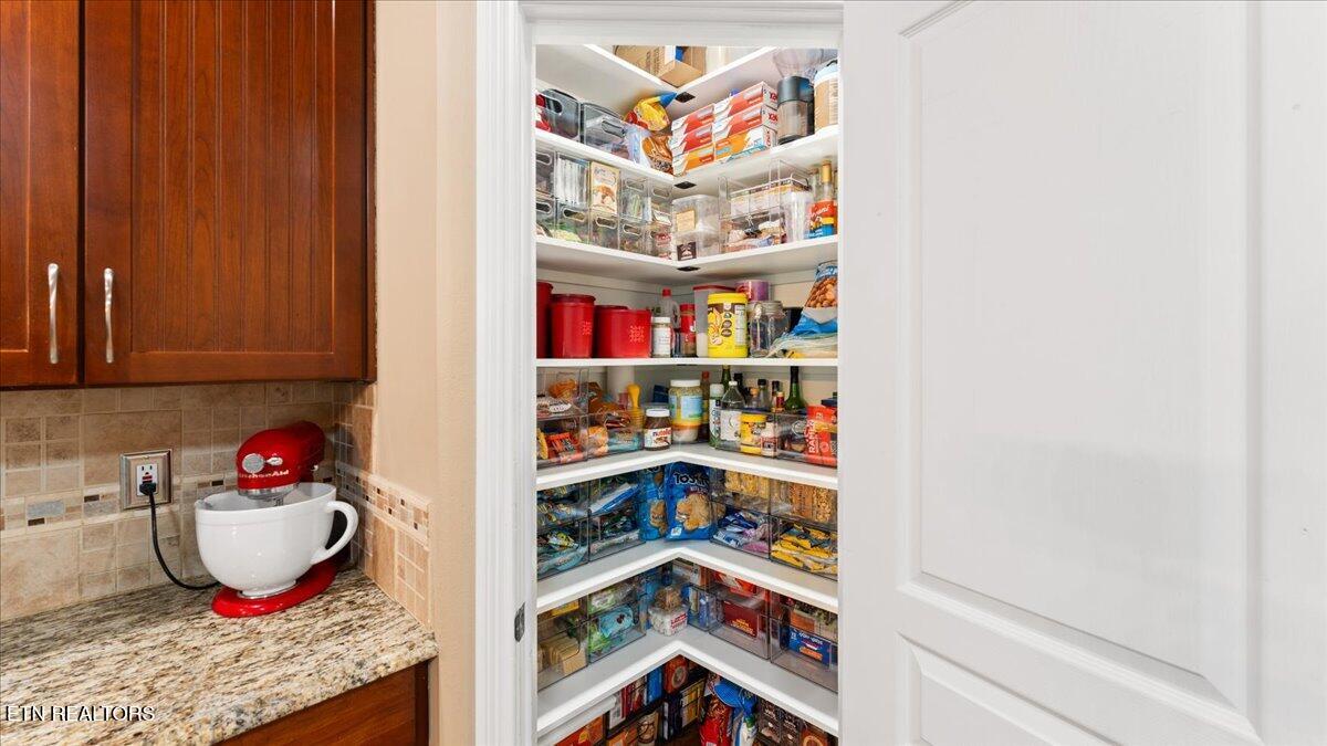 1809 Cascade Falls Lane Knoxville TN 37931