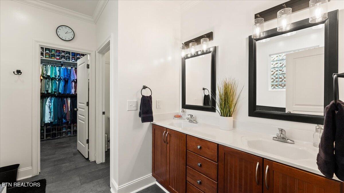 1809 Cascade Falls Lane Knoxville TN 37931