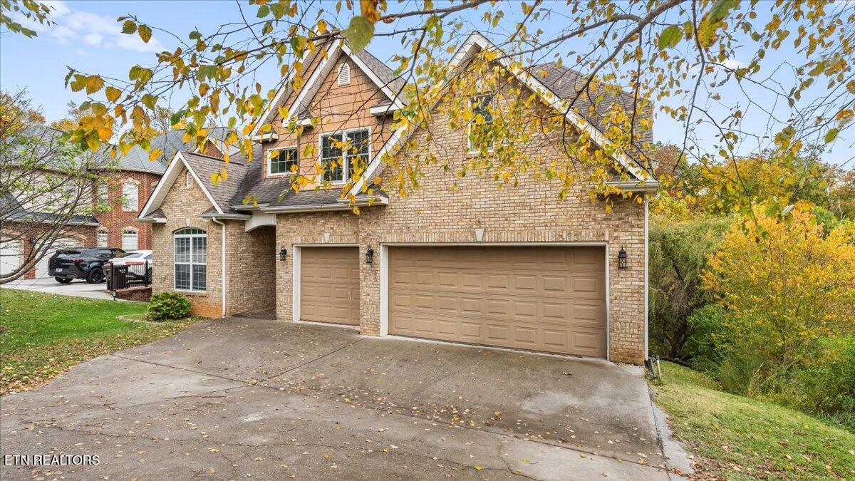 1809 Cascade Falls Lane Knoxville TN 37931