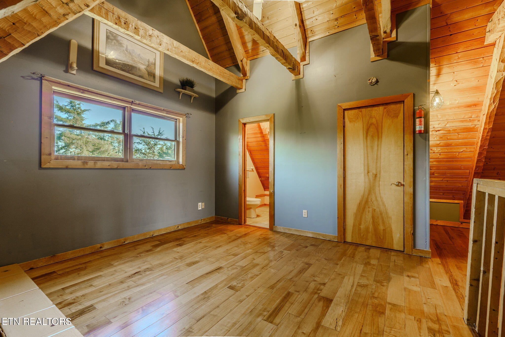 1582 Romary Road Dandridge TN 37725