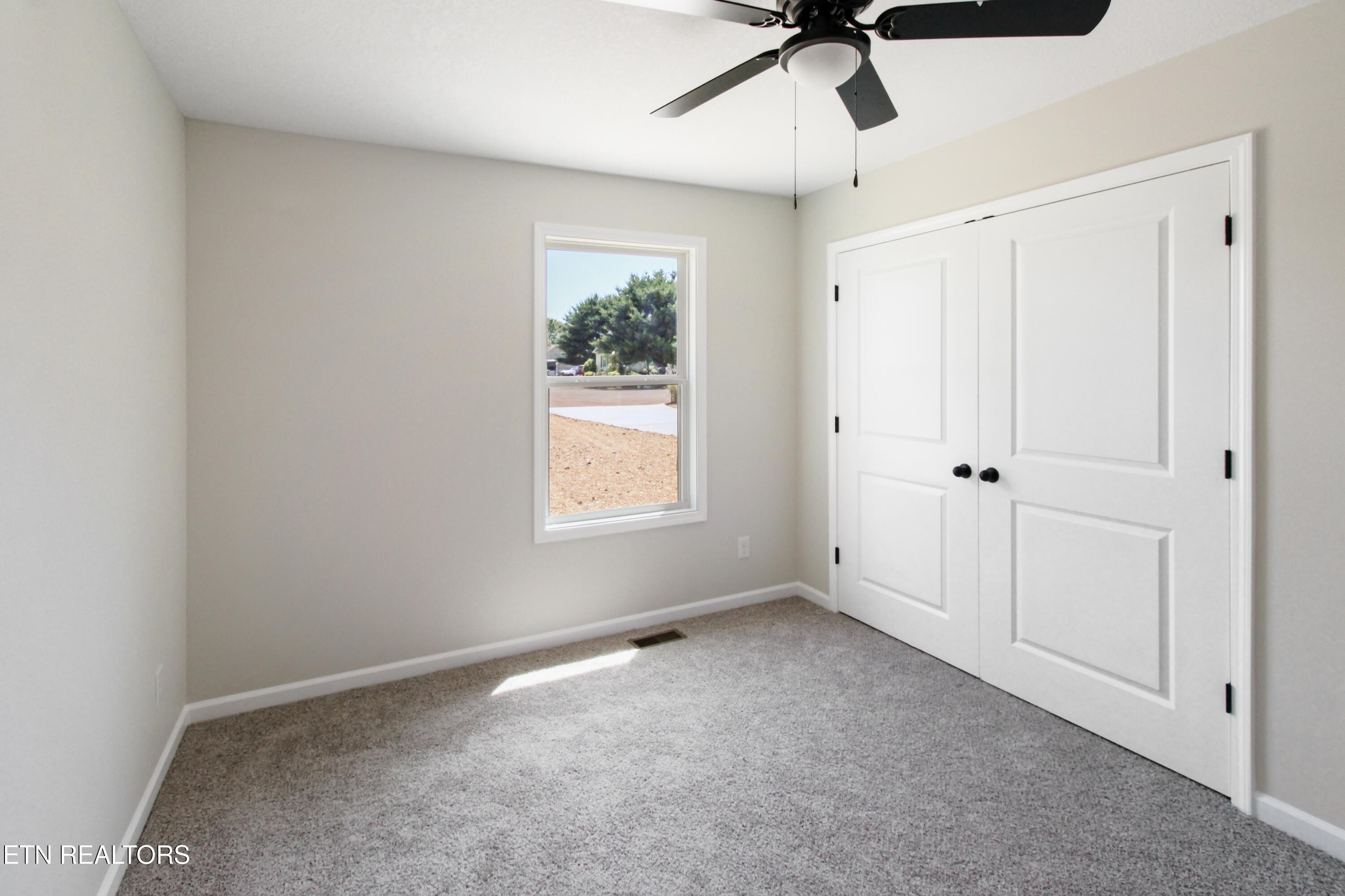 182 Rockwell Boulevard Madisonville TN 37354