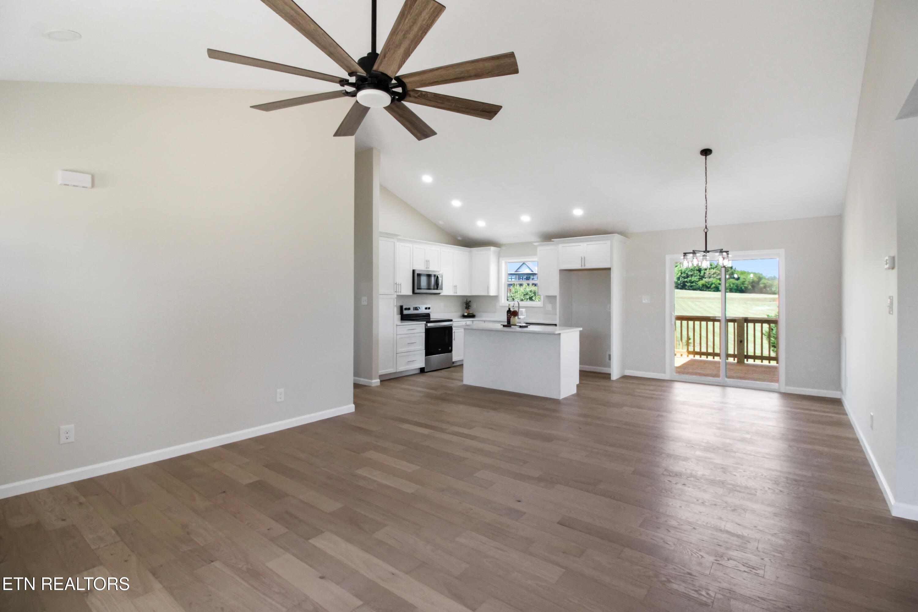 182 Rockwell Boulevard Madisonville TN 37354