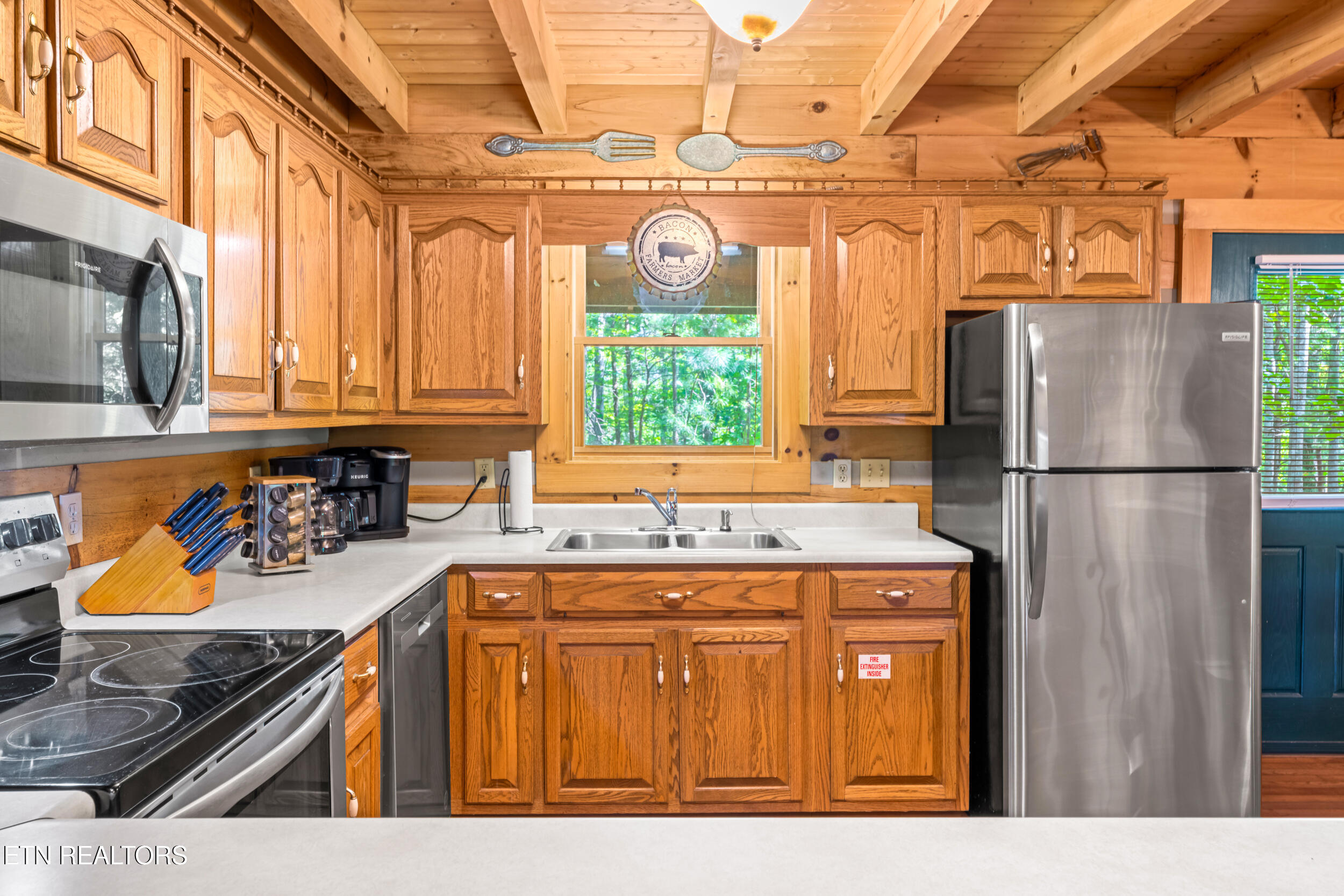 560 Thissa Way Gatlinburg TN 37738