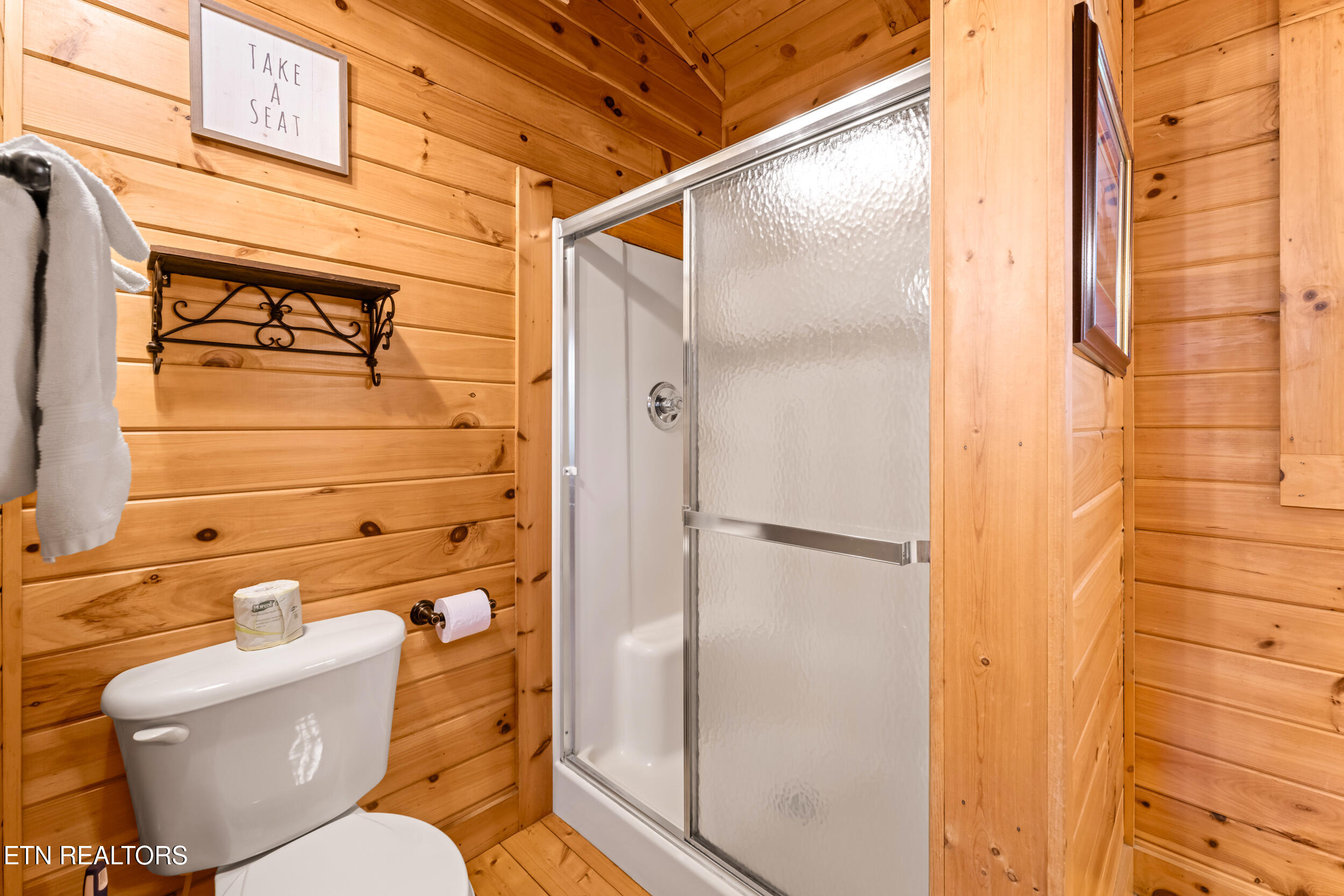 560 Thissa Way Gatlinburg TN 37738