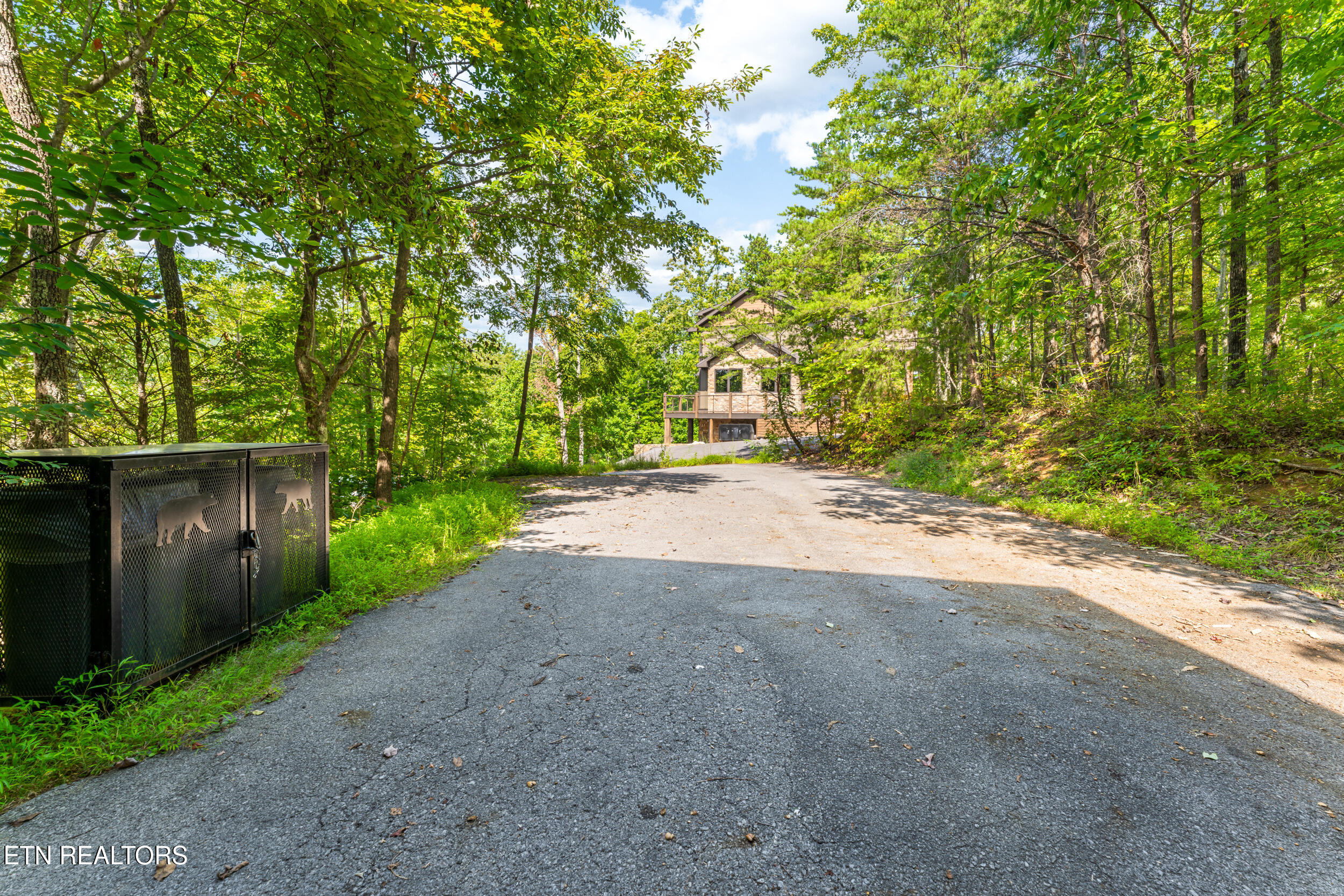 560 Thissa Way Gatlinburg TN 37738