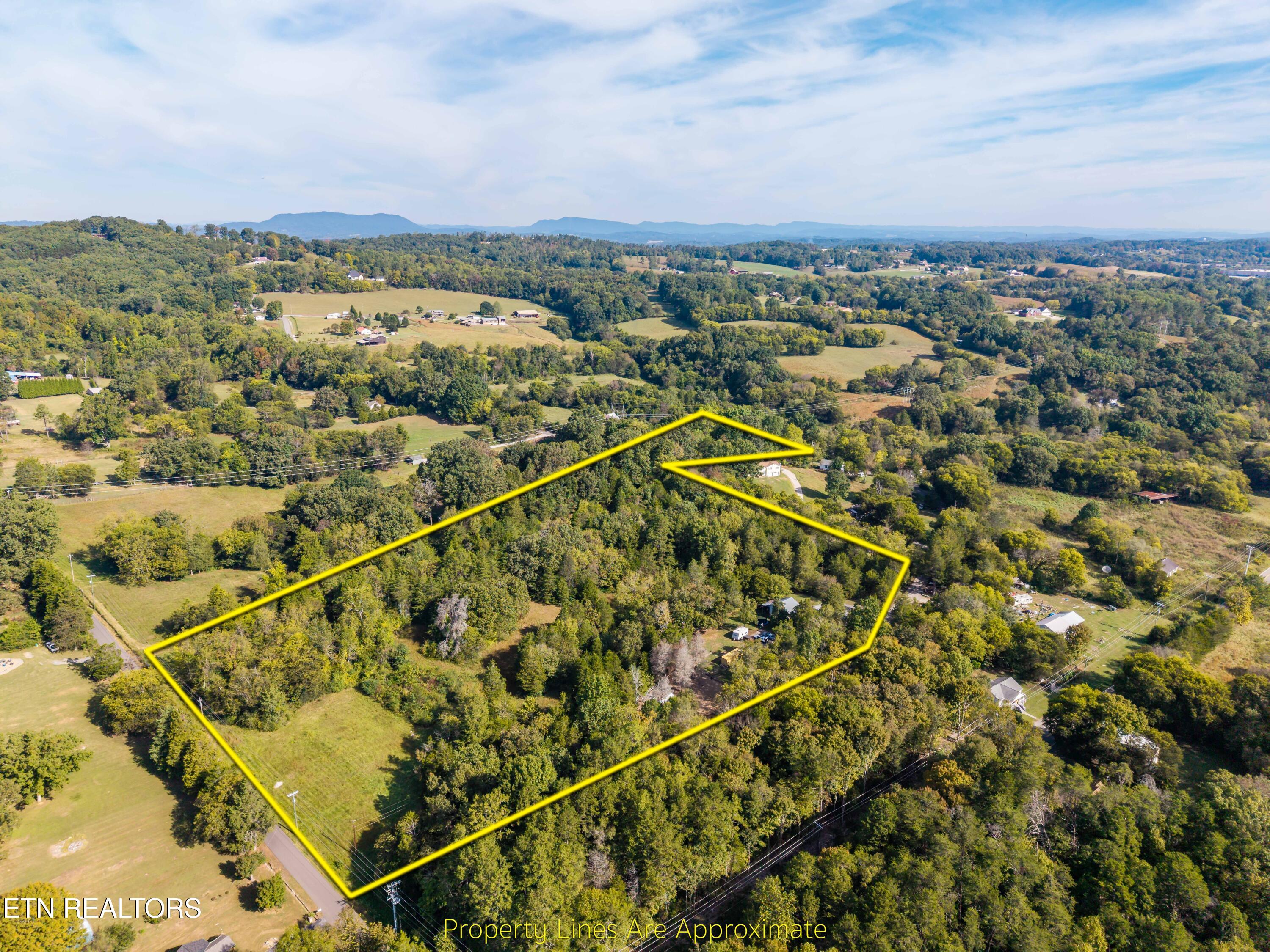 1735 Mccarty Road Knoxville TN 37914