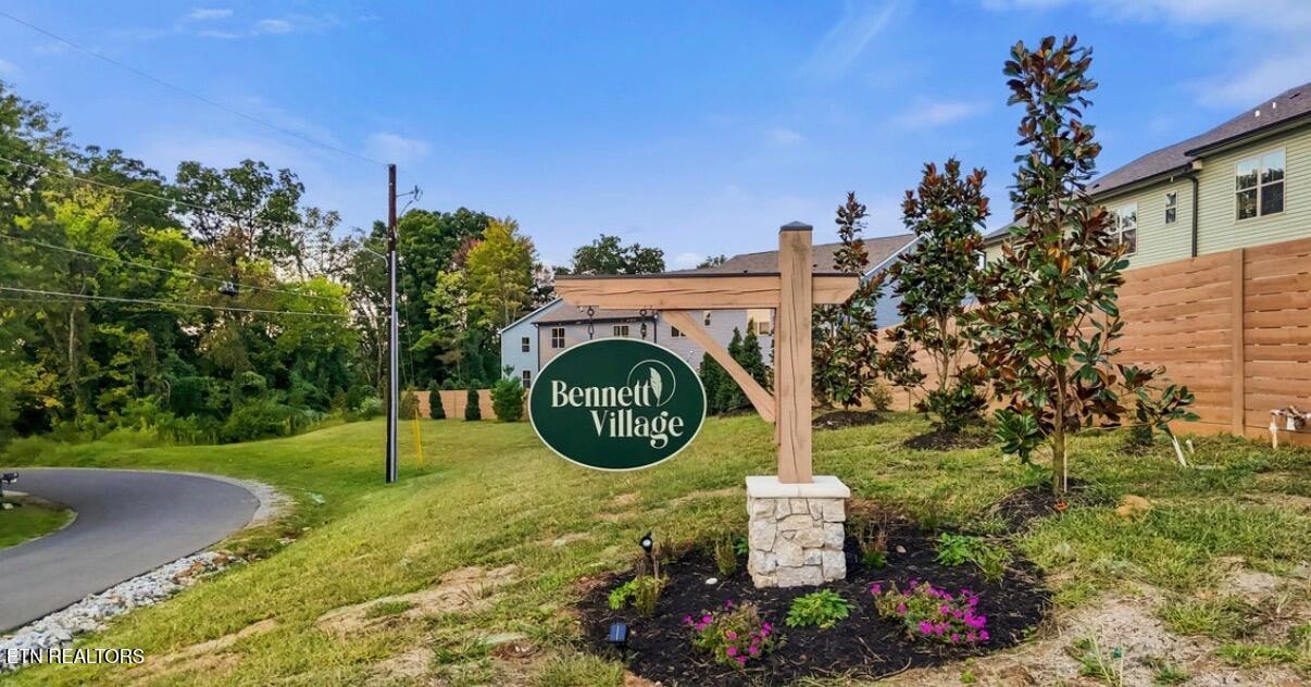 1715 Bennett Village Drive Maryville TN 37804