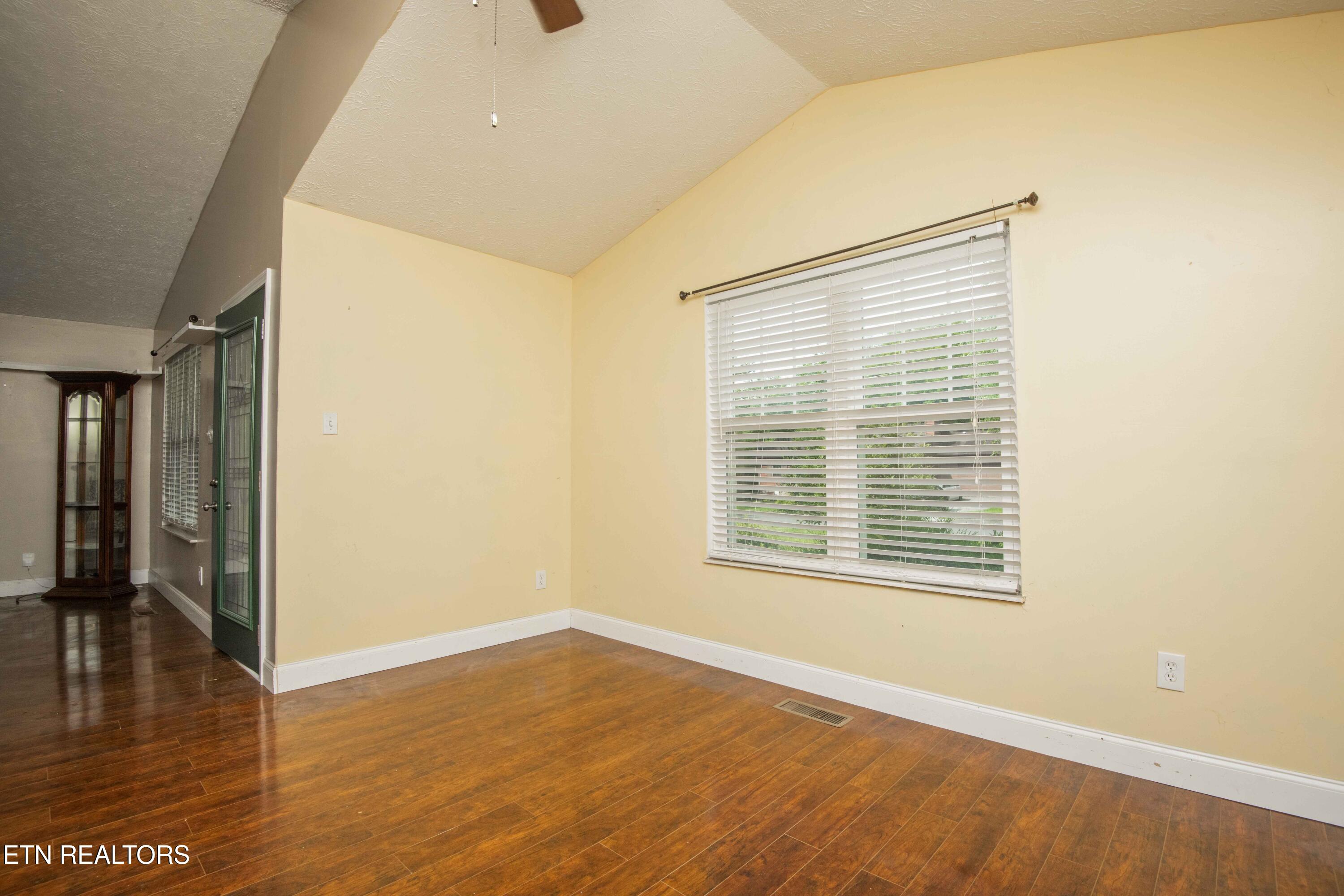 2032 Merle Lane Knoxville TN 37931