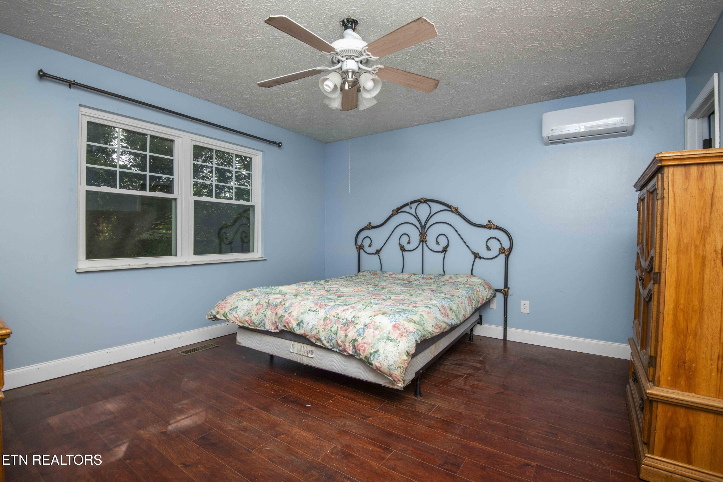 2032 Merle Lane Knoxville TN 37931
