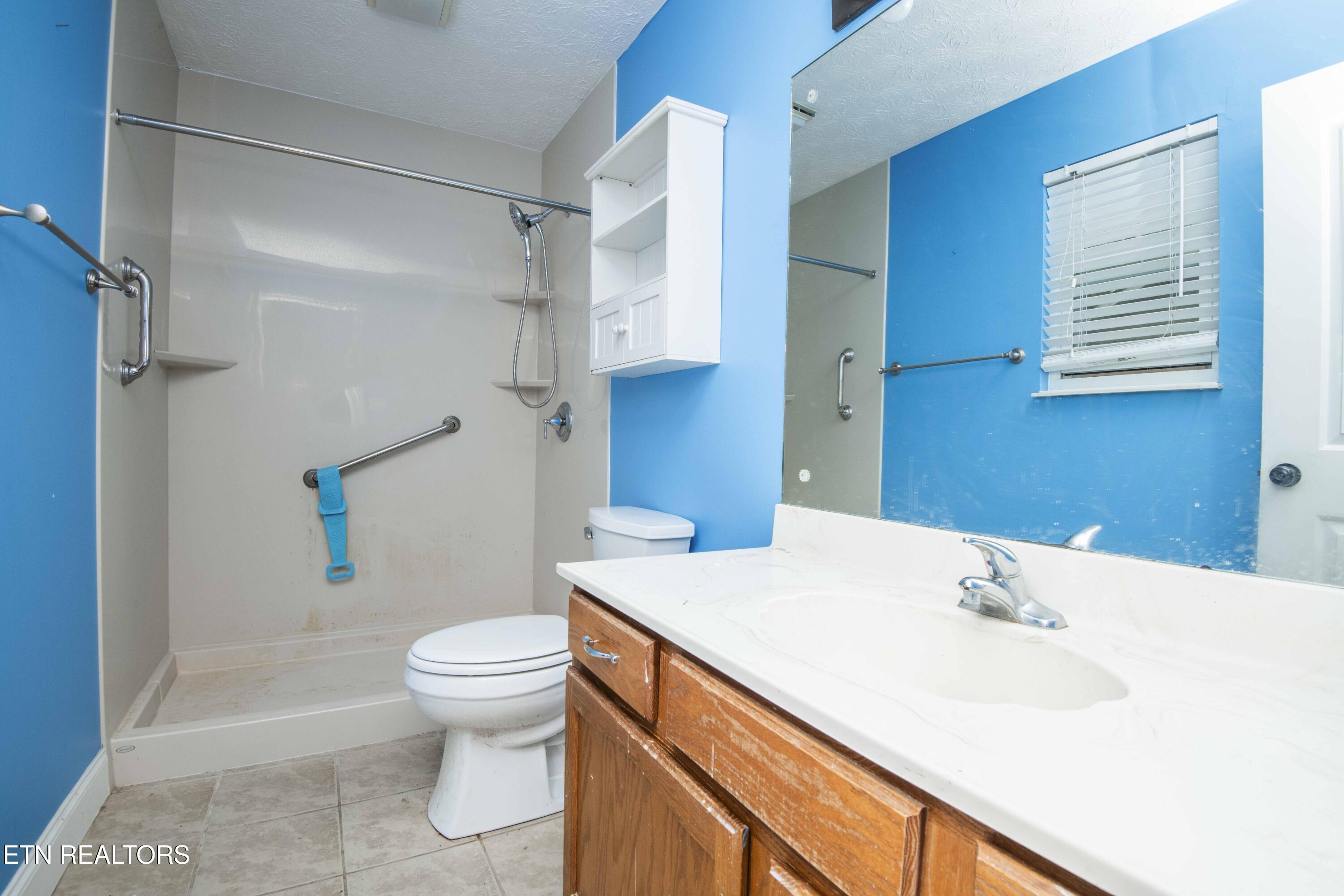 2032 Merle Lane Knoxville TN 37931