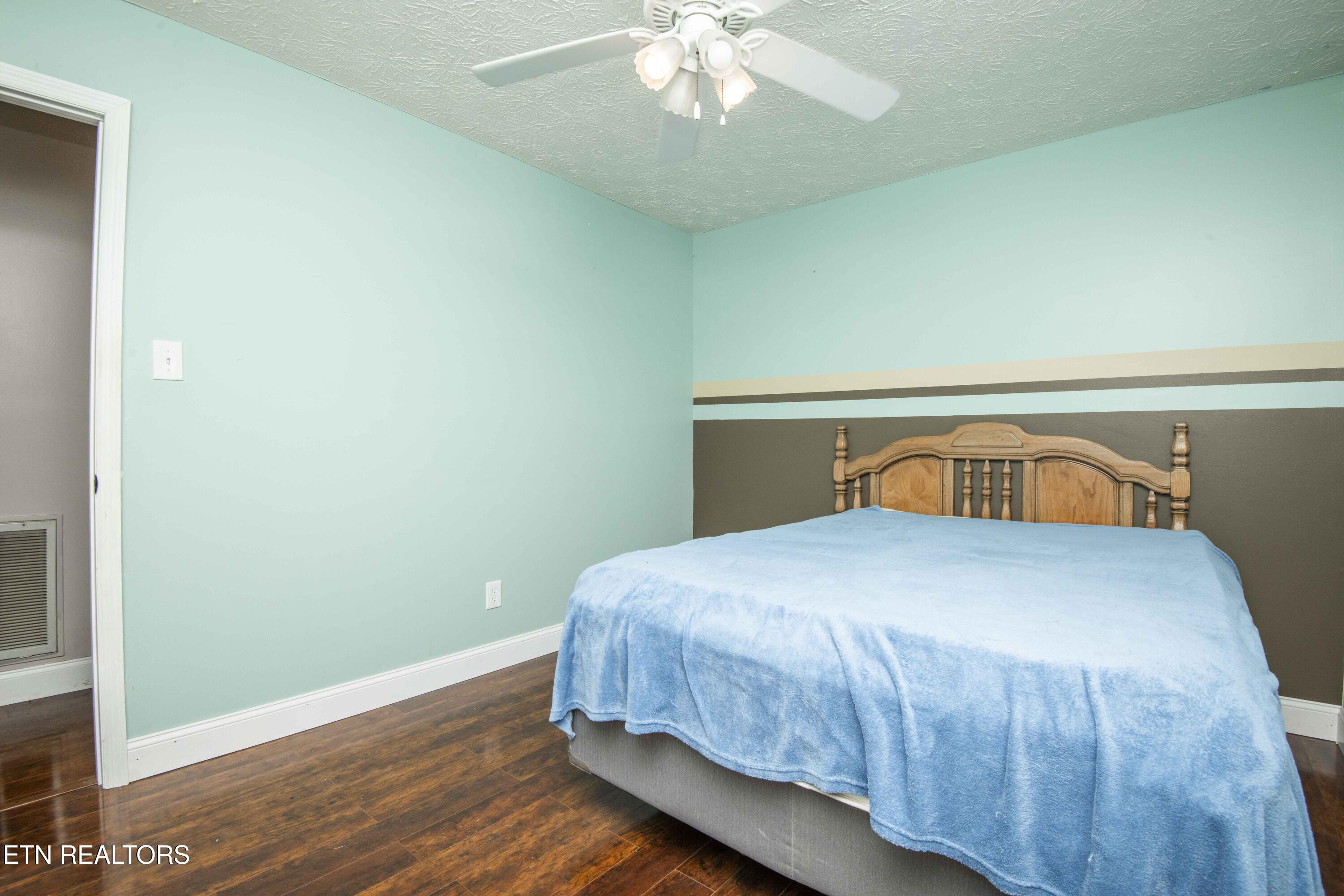 2032 Merle Lane Knoxville TN 37931