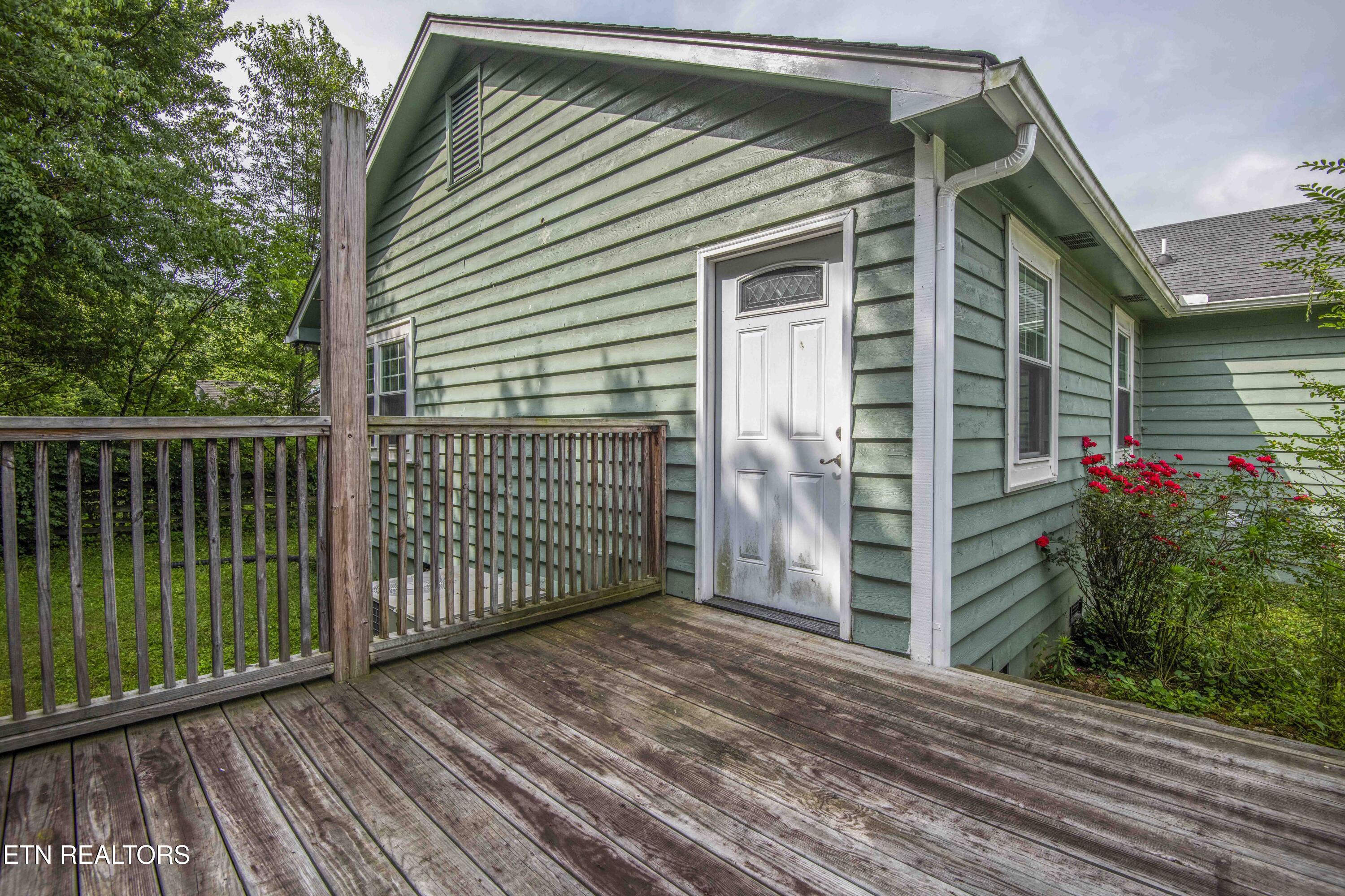 2032 Merle Lane Knoxville TN 37931