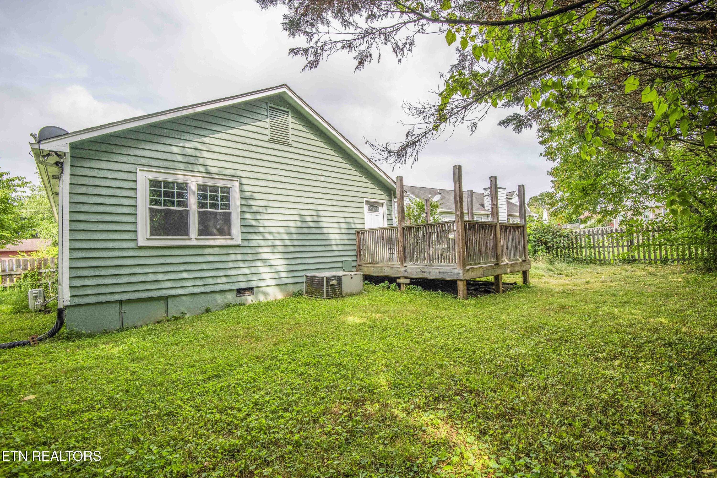 2032 Merle Lane Knoxville TN 37931