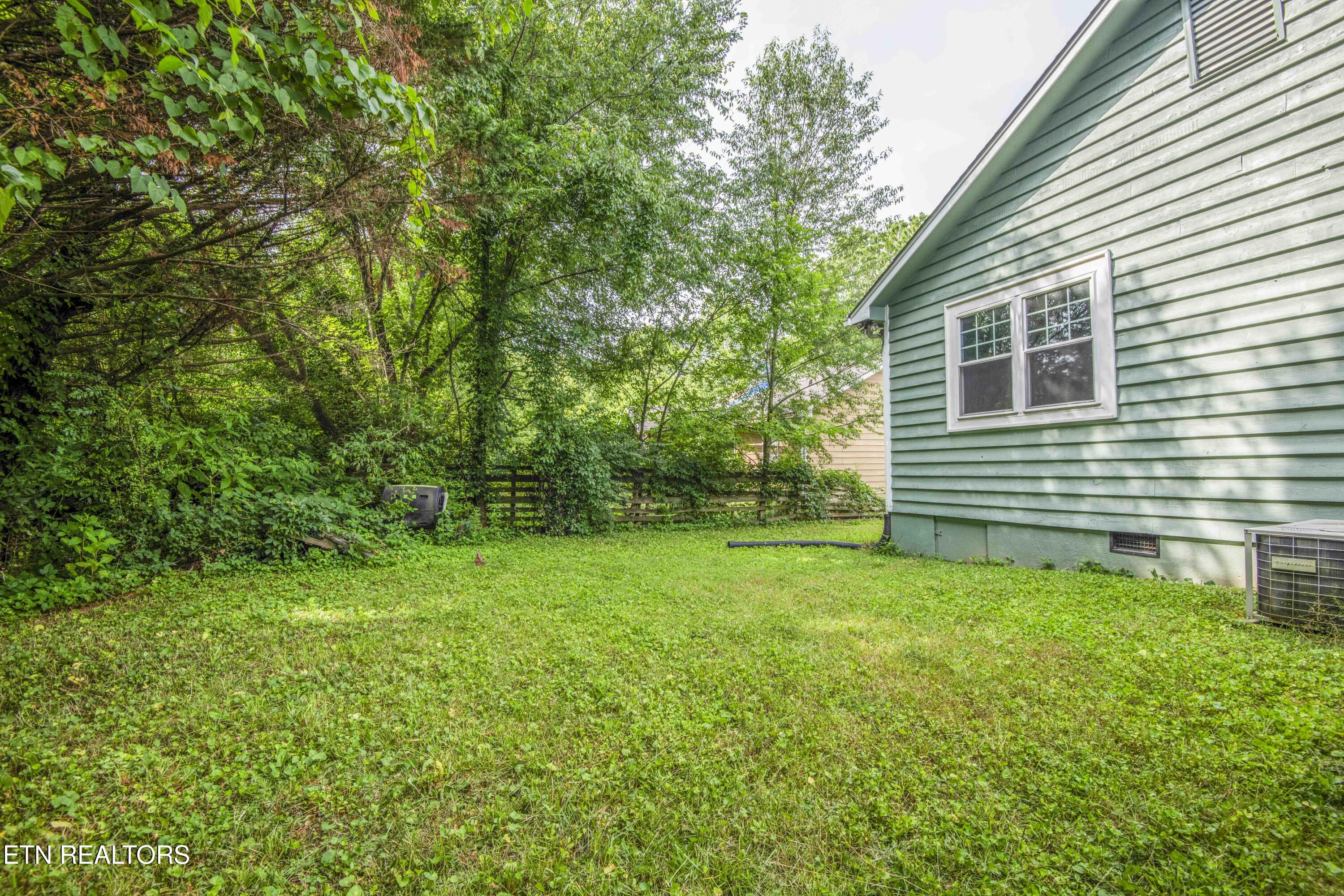 2032 Merle Lane Knoxville TN 37931