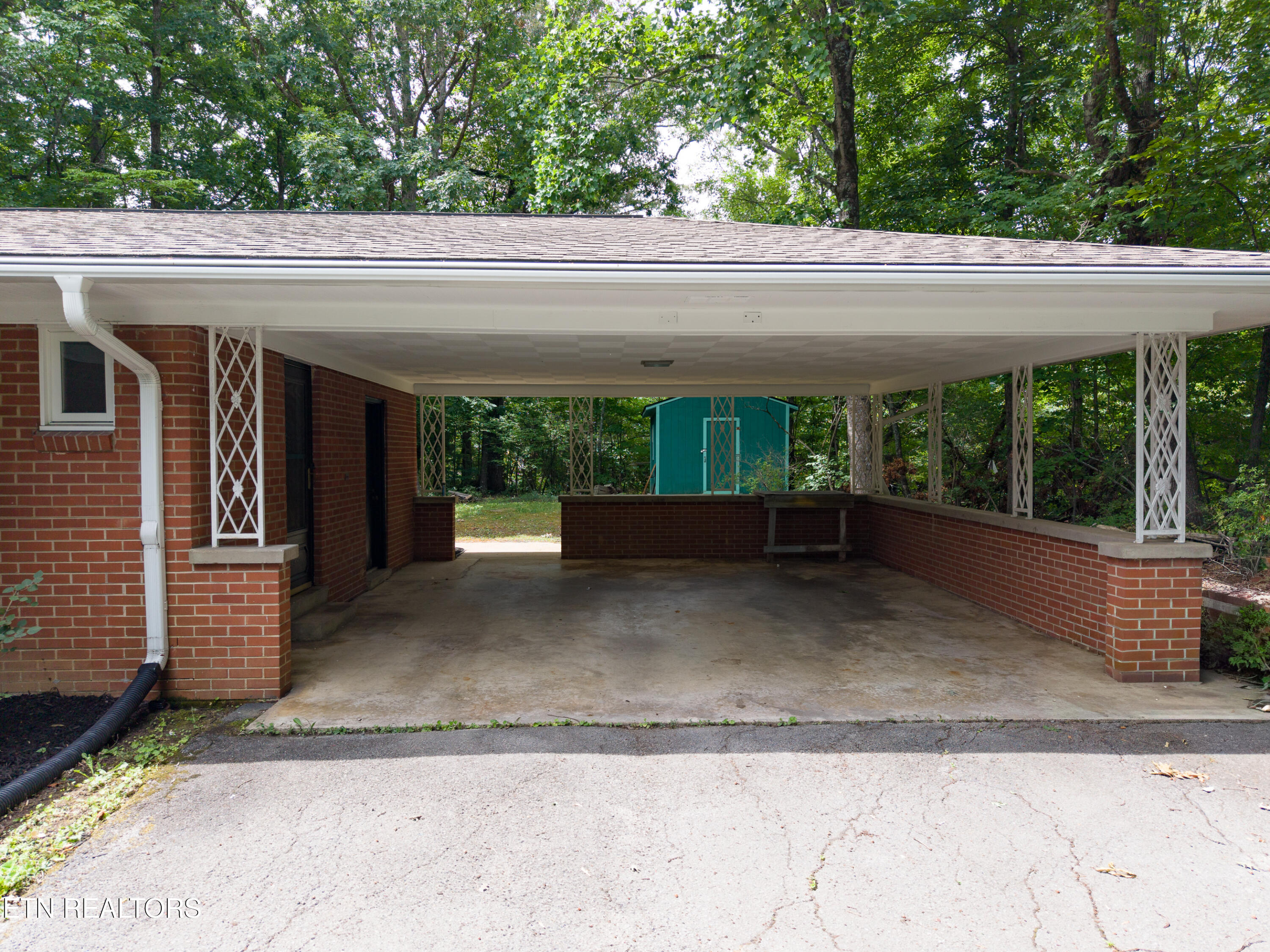 1403 Wilkinson Pike Maryville TN 37803