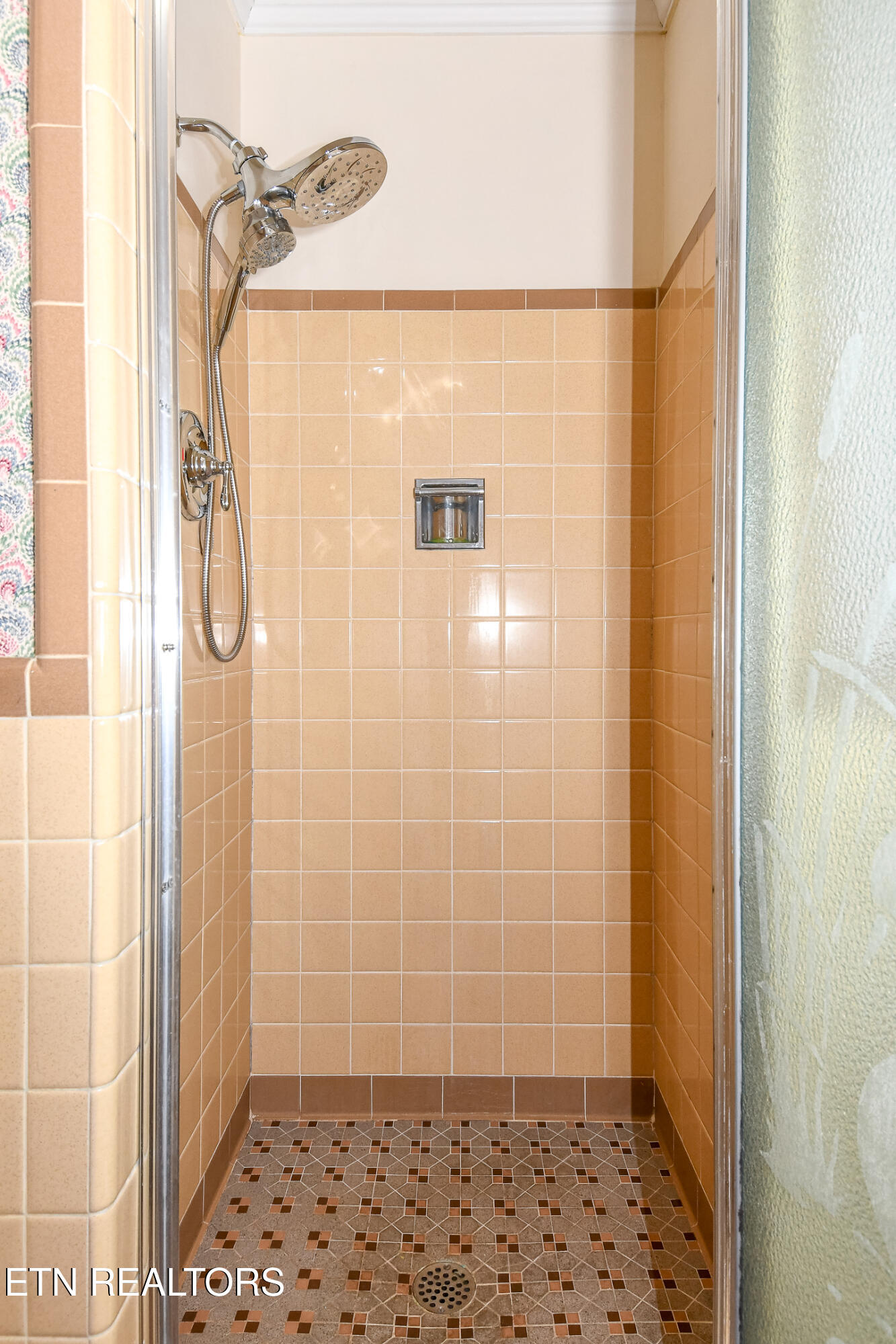 1403 Wilkinson Pike Maryville TN 37803