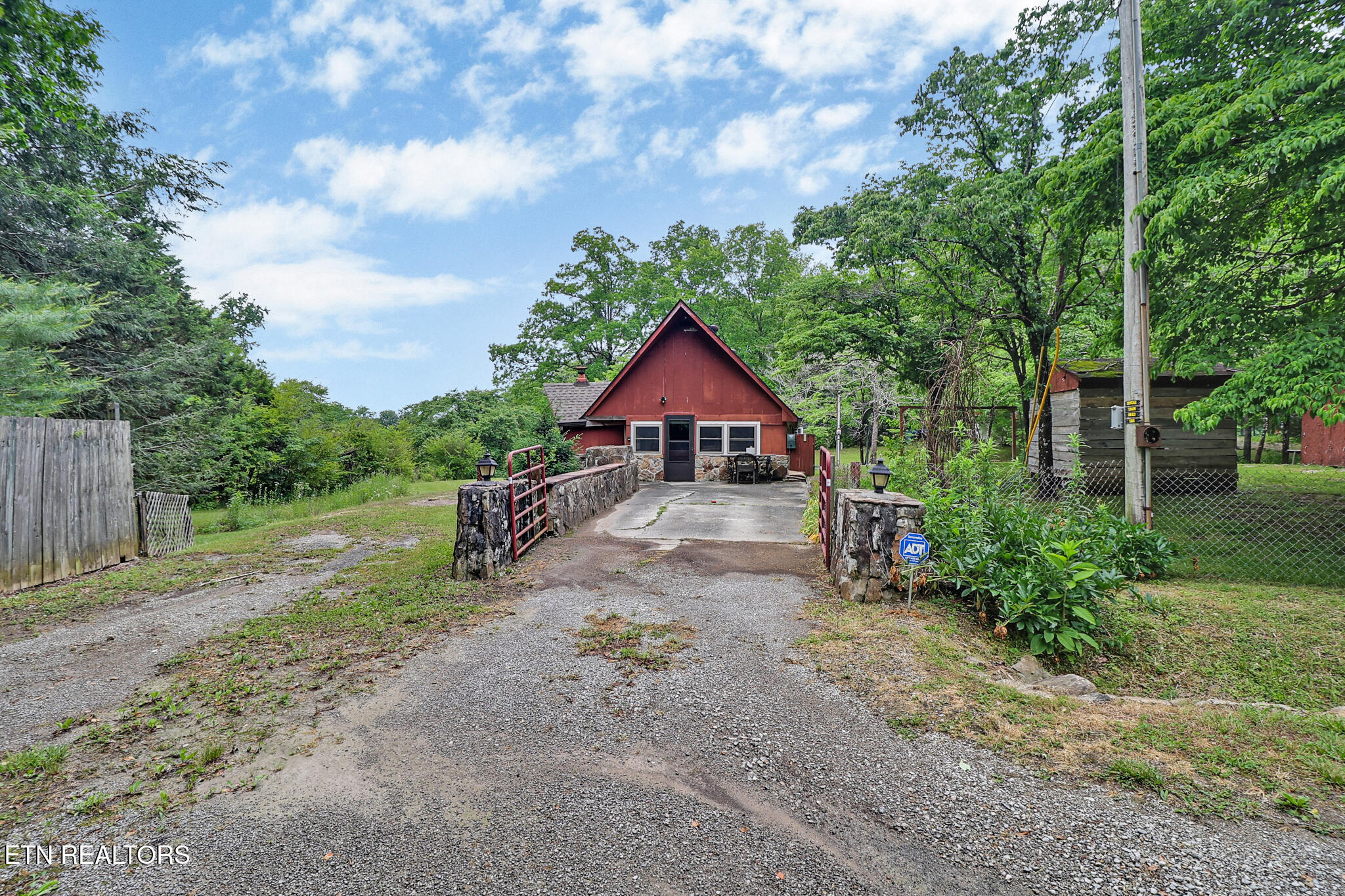 89 Crockett Circle Crossville TN 38572