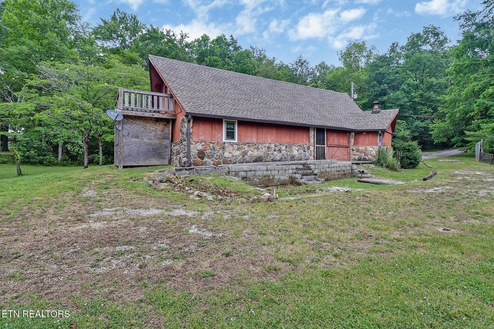 89 Crockett Circle Crossville TN 38572