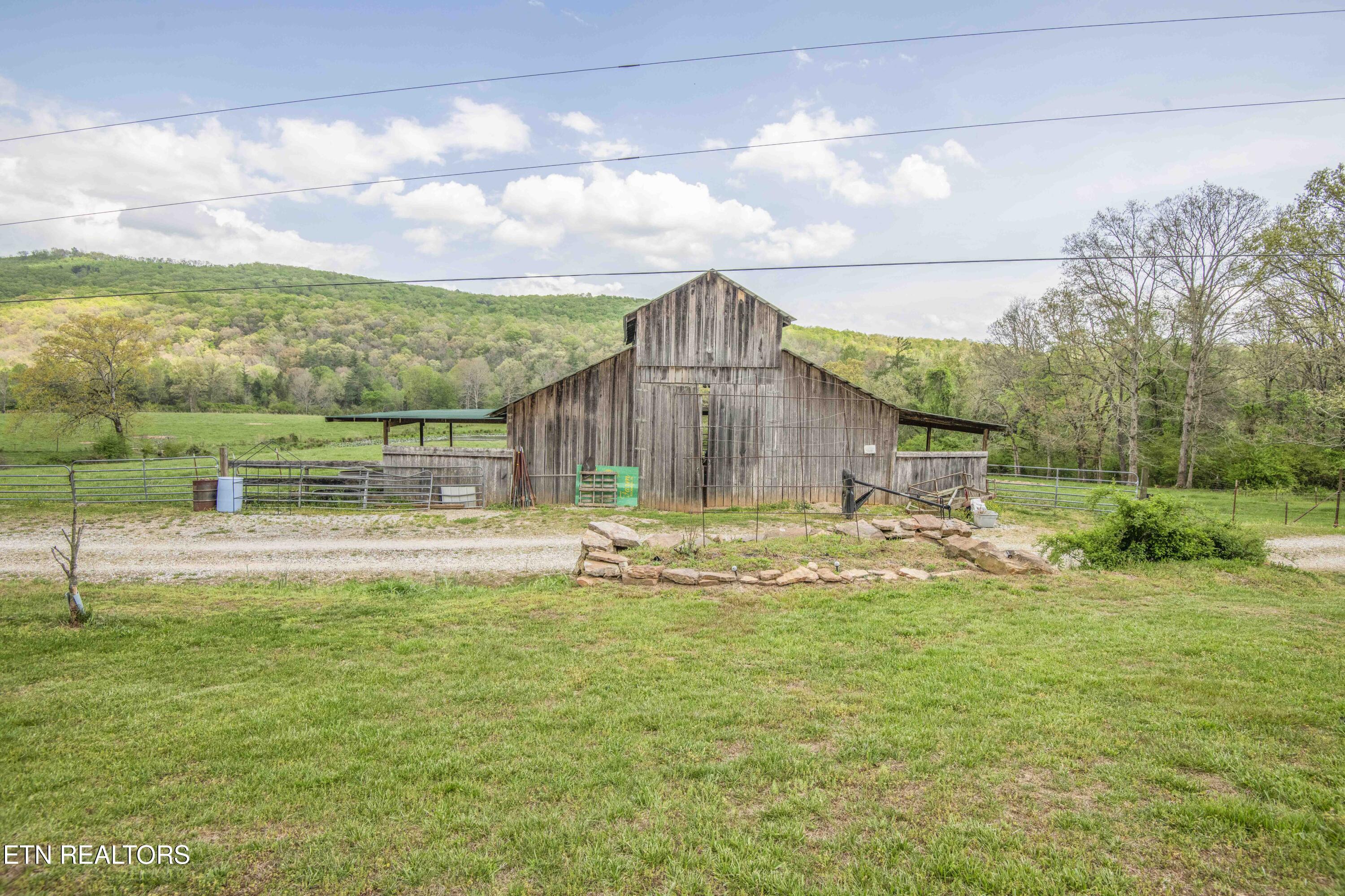 481 Piney Creek Road Rockwood TN 37854