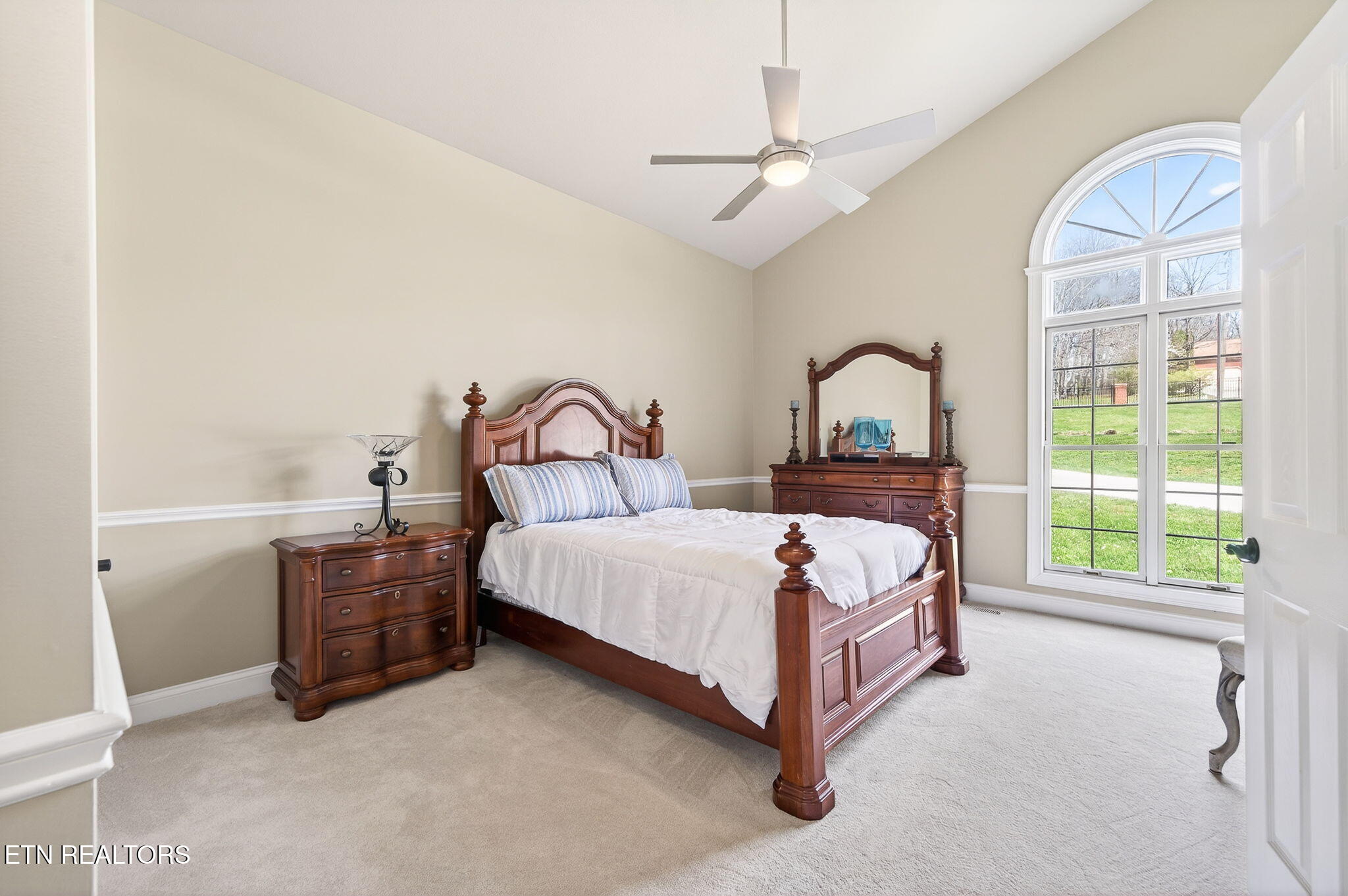 1042 Holiday Drive Crossville TN 38555