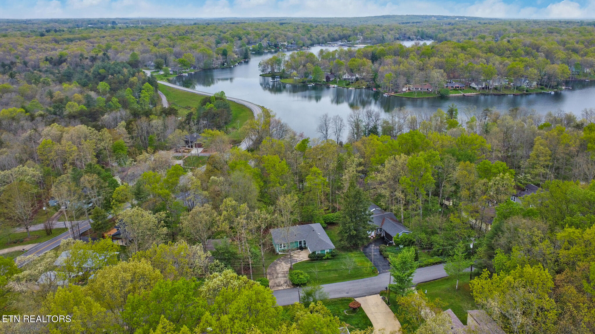 105 Lakeshire Drive Fairfield Glade TN 38558