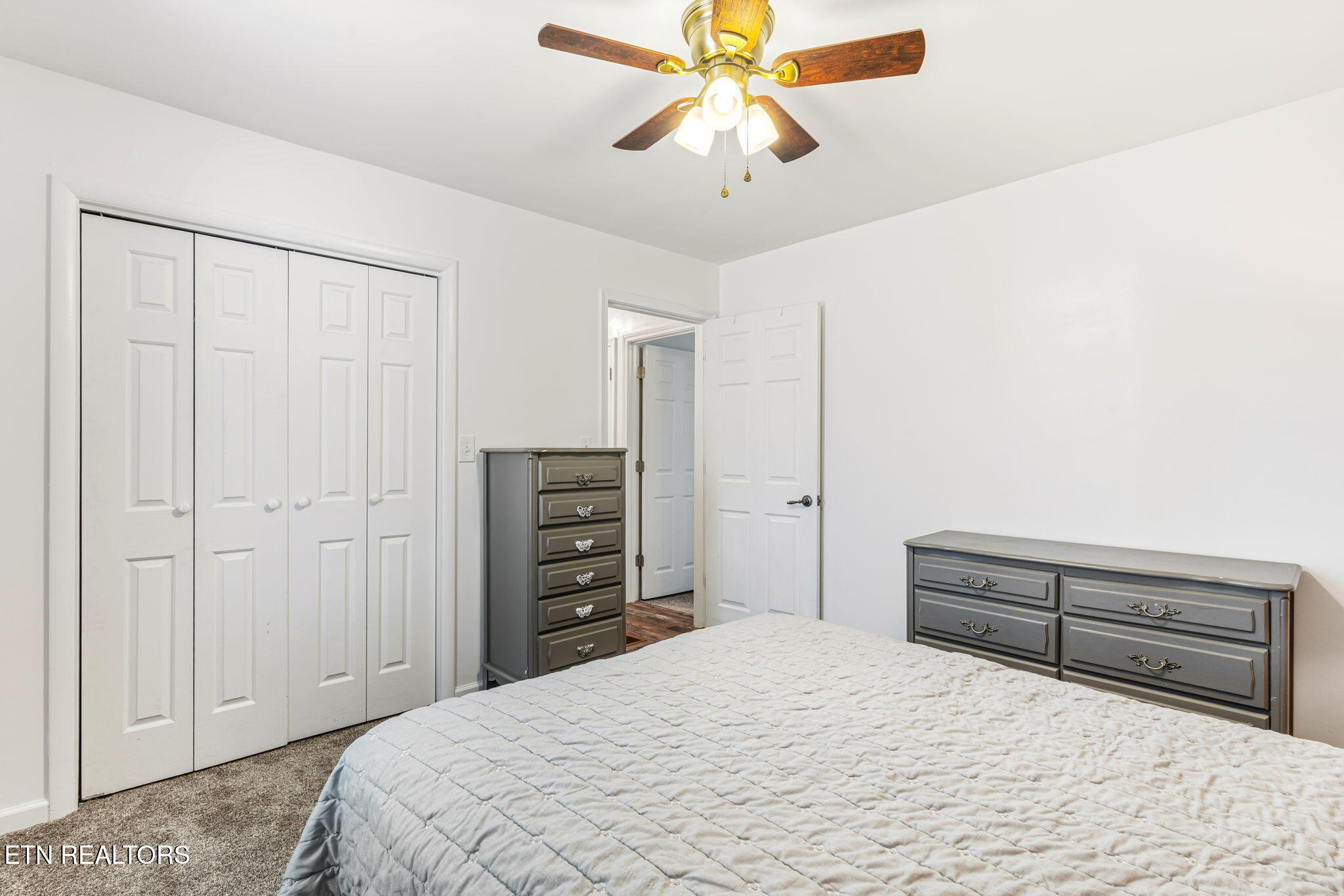124 Peninsula Road Madisonville TN 37354