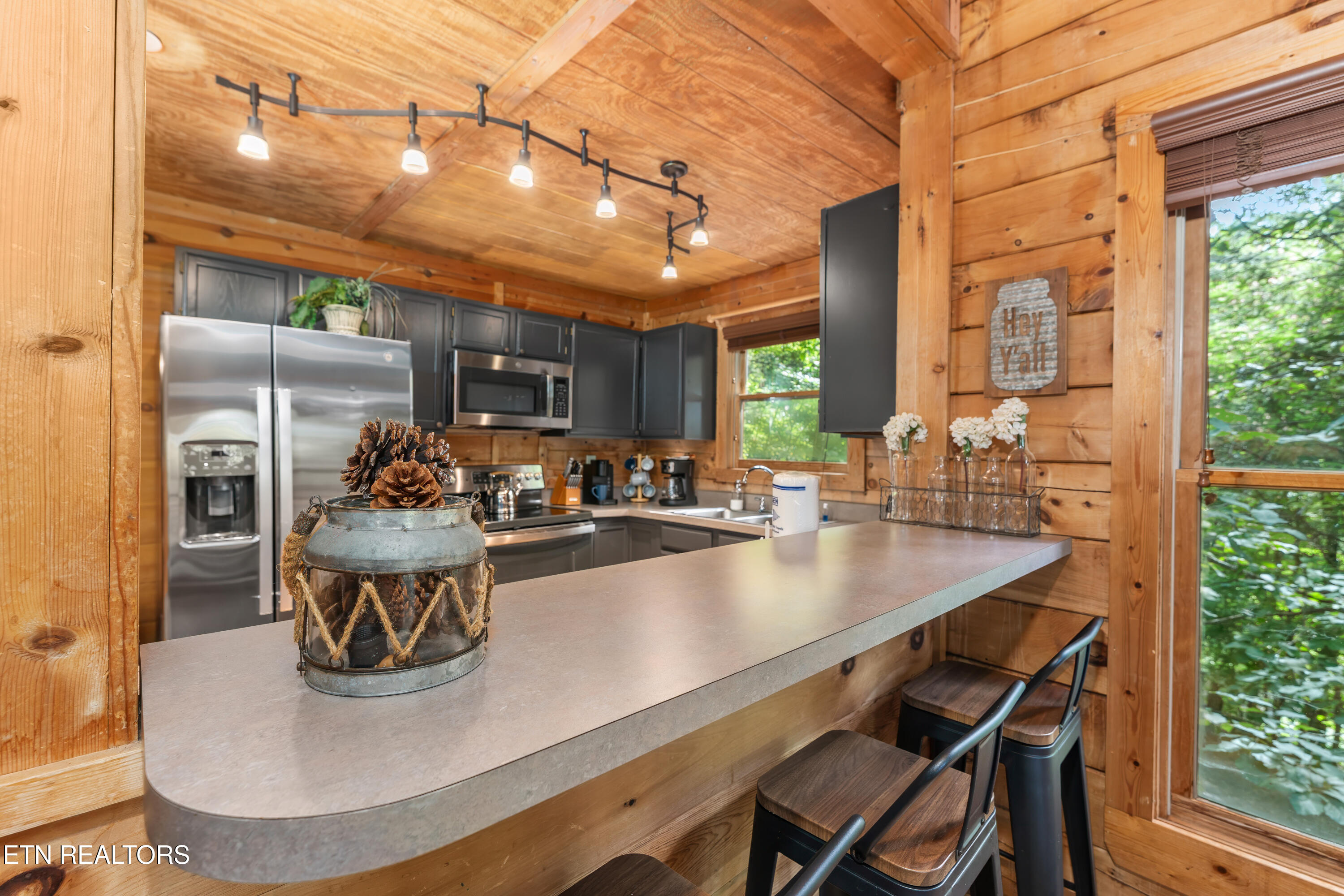 1820 Beach Front Drive Sevierville TN 37876