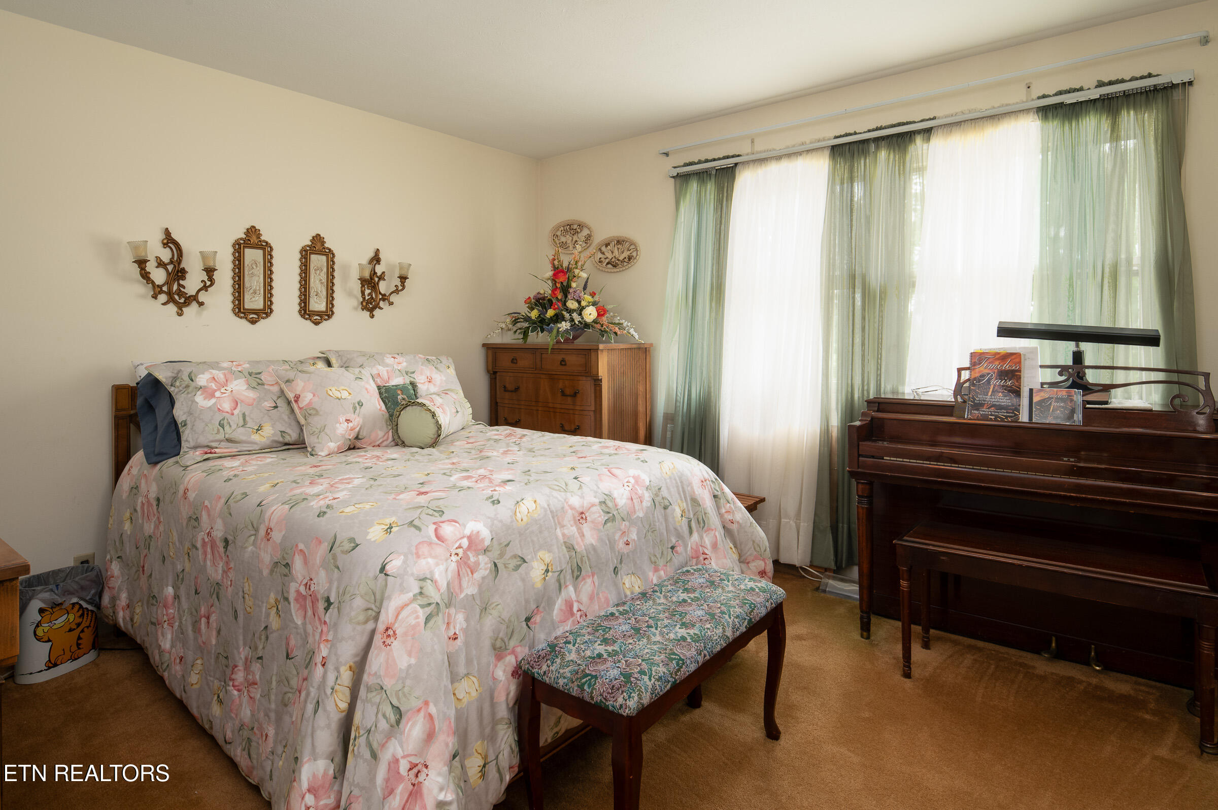 101 Westwood Drive Clinton TN 37716
