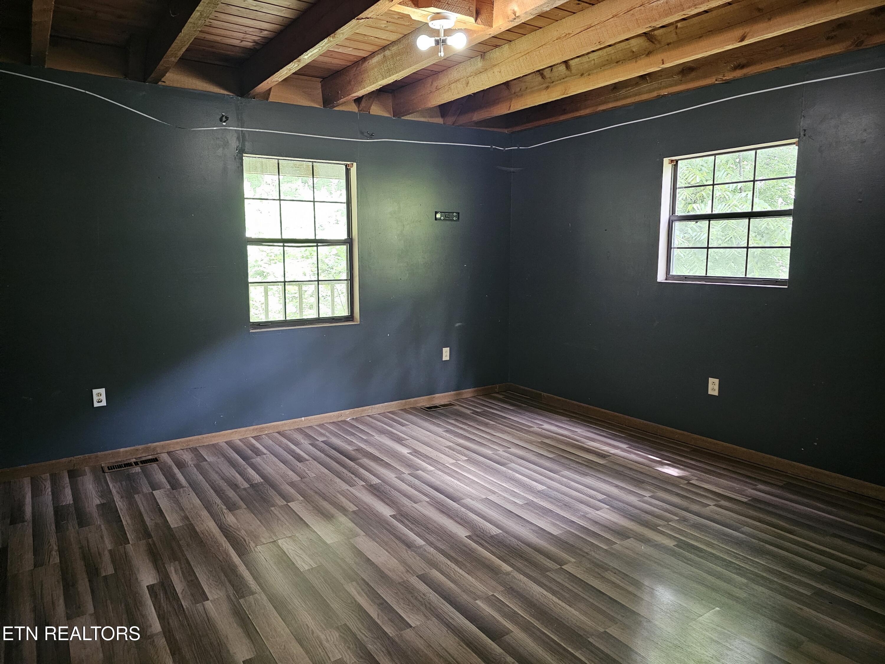 264 Old Long Hollow Road Lafollette TN 37766