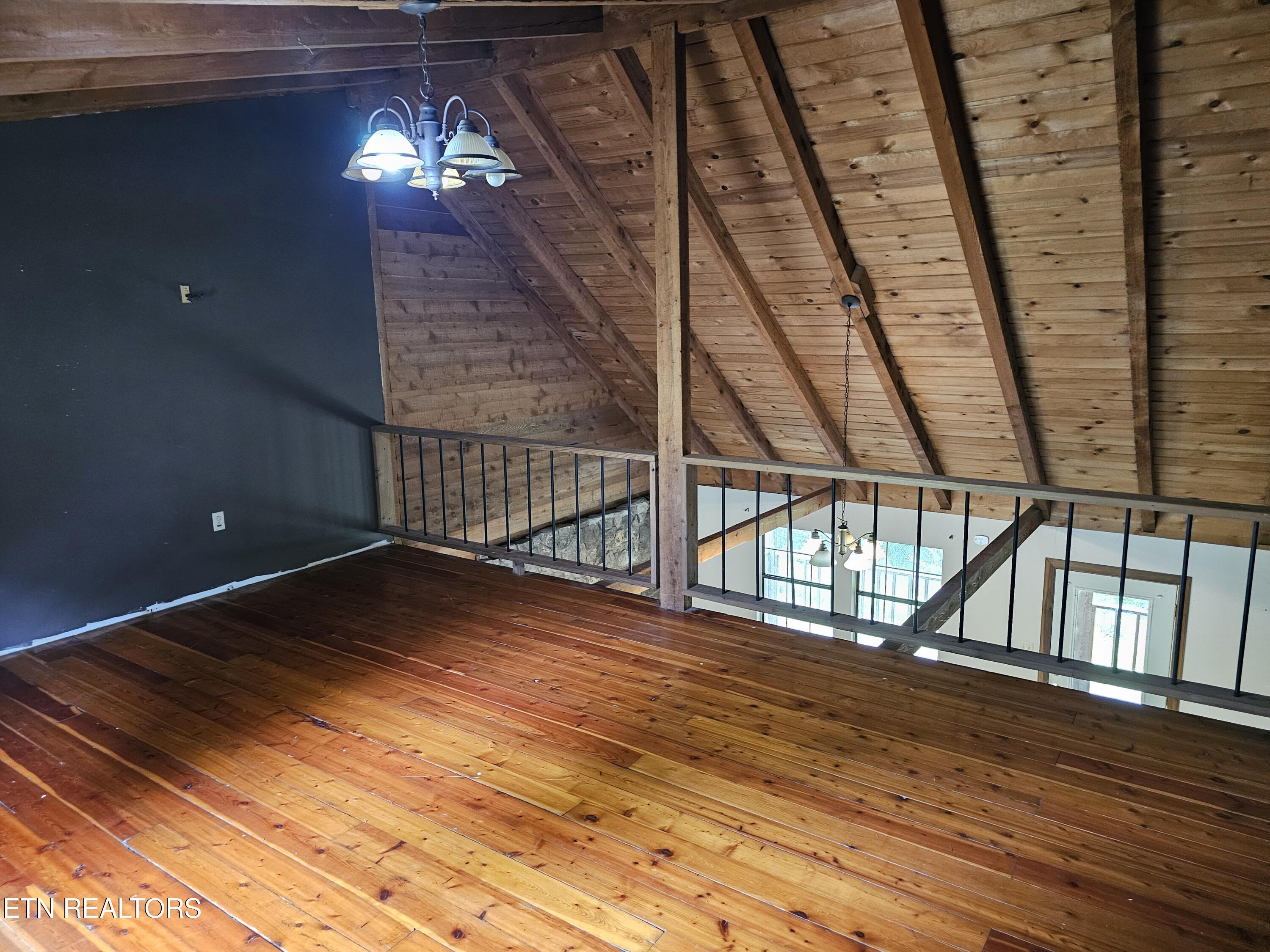 264 Old Long Hollow Road Lafollette TN 37766