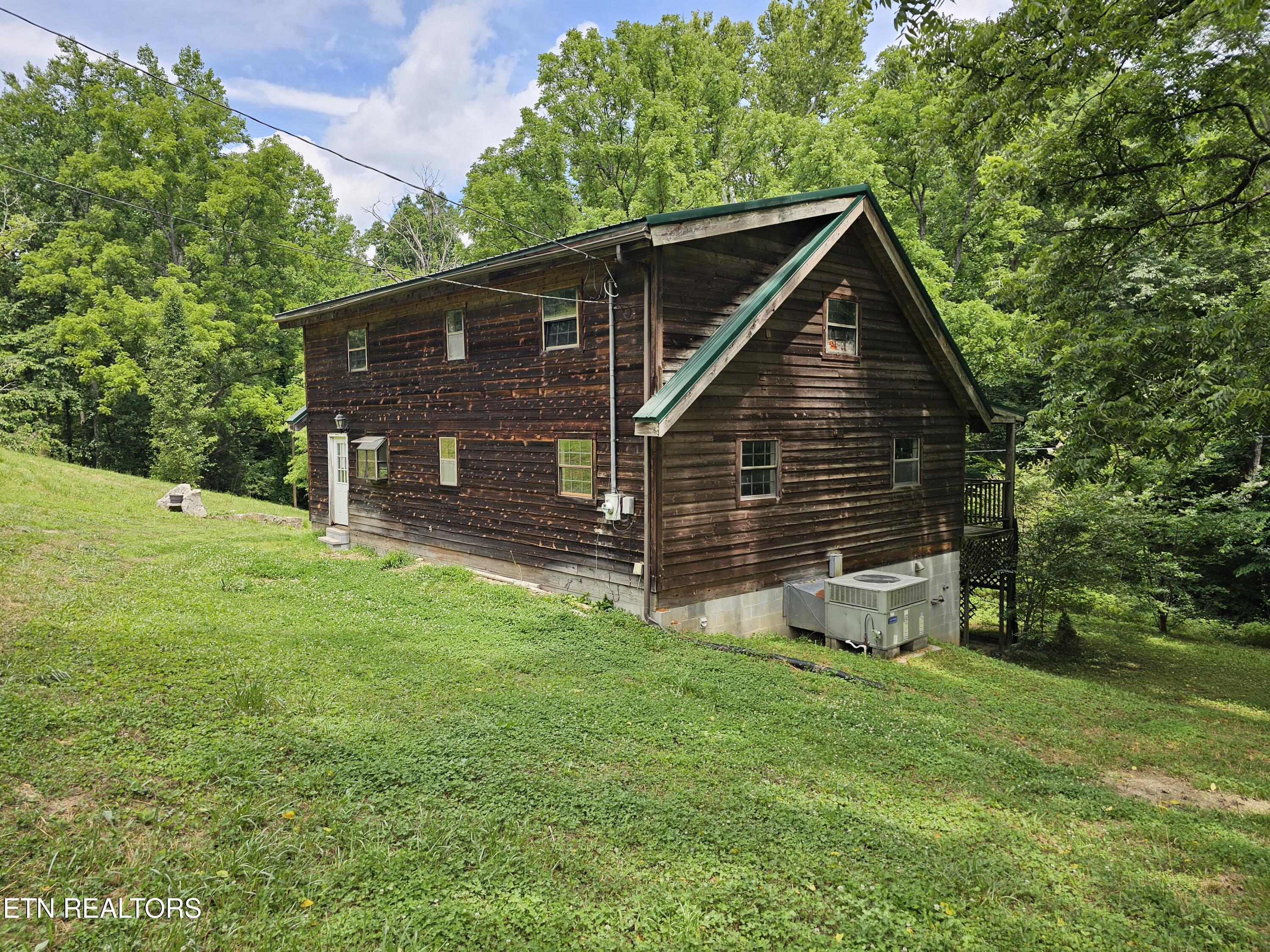 264 Old Long Hollow Road Lafollette TN 37766