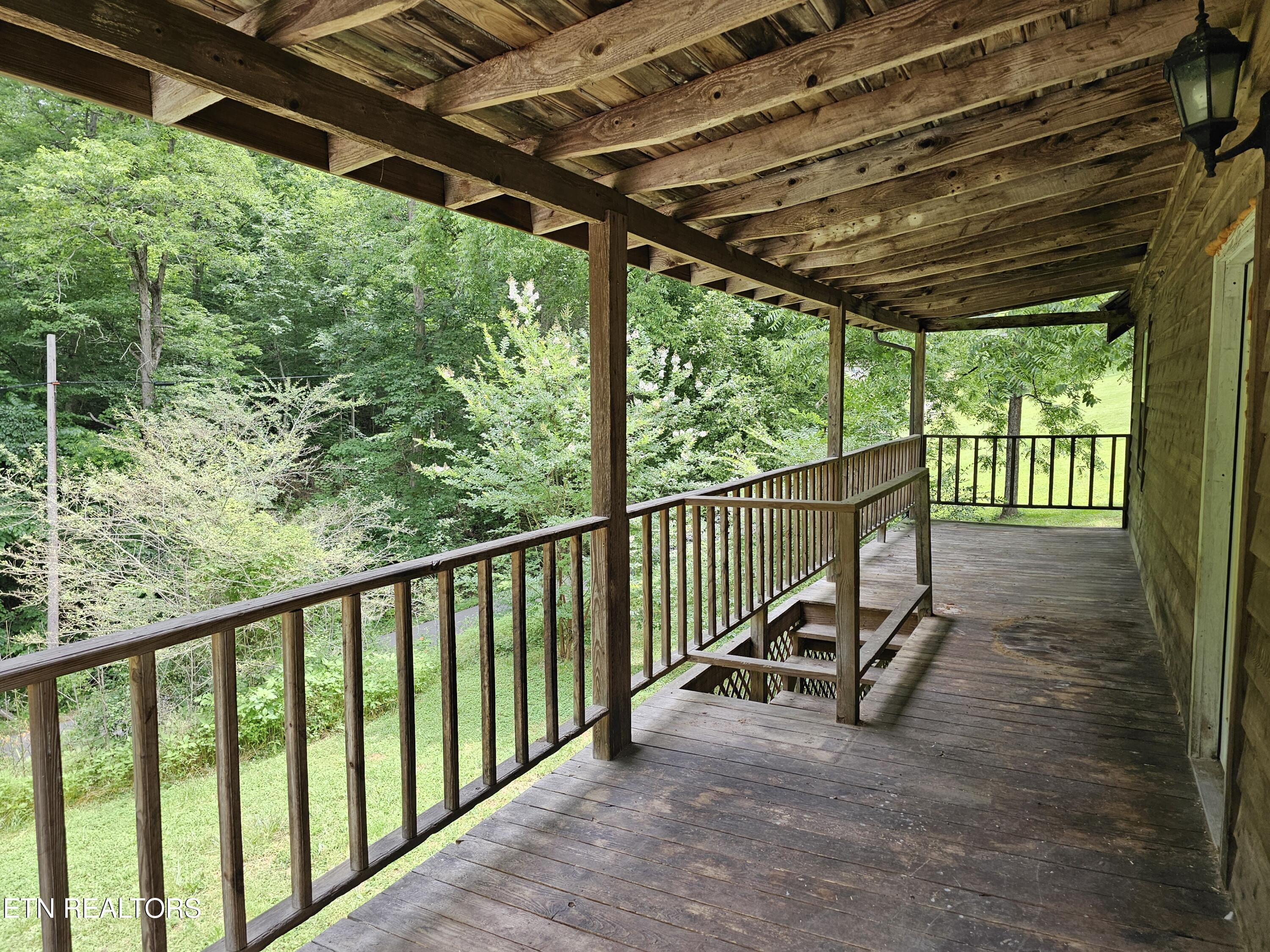 264 Old Long Hollow Road Lafollette TN 37766