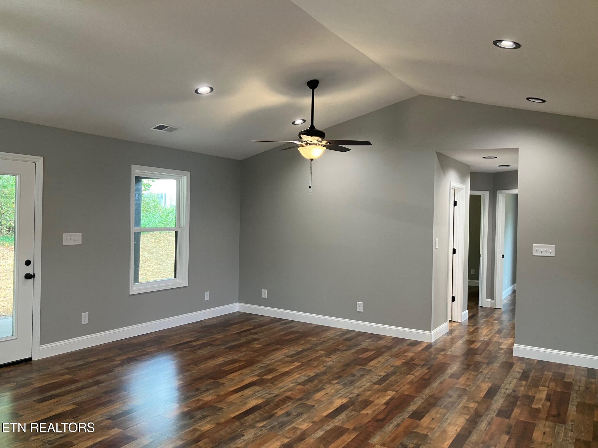 102 Campton Lane Maynardville TN 37807