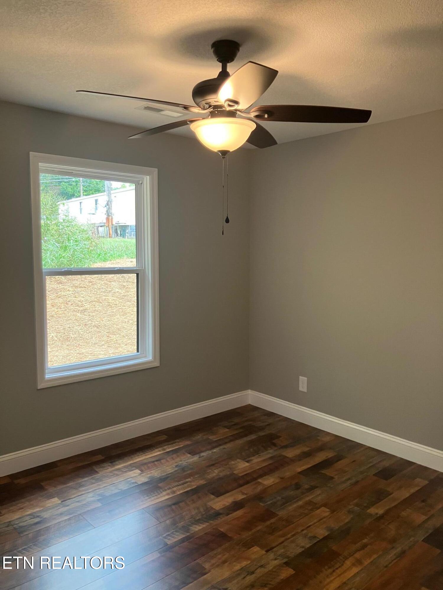 102 Campton Lane Maynardville TN 37807