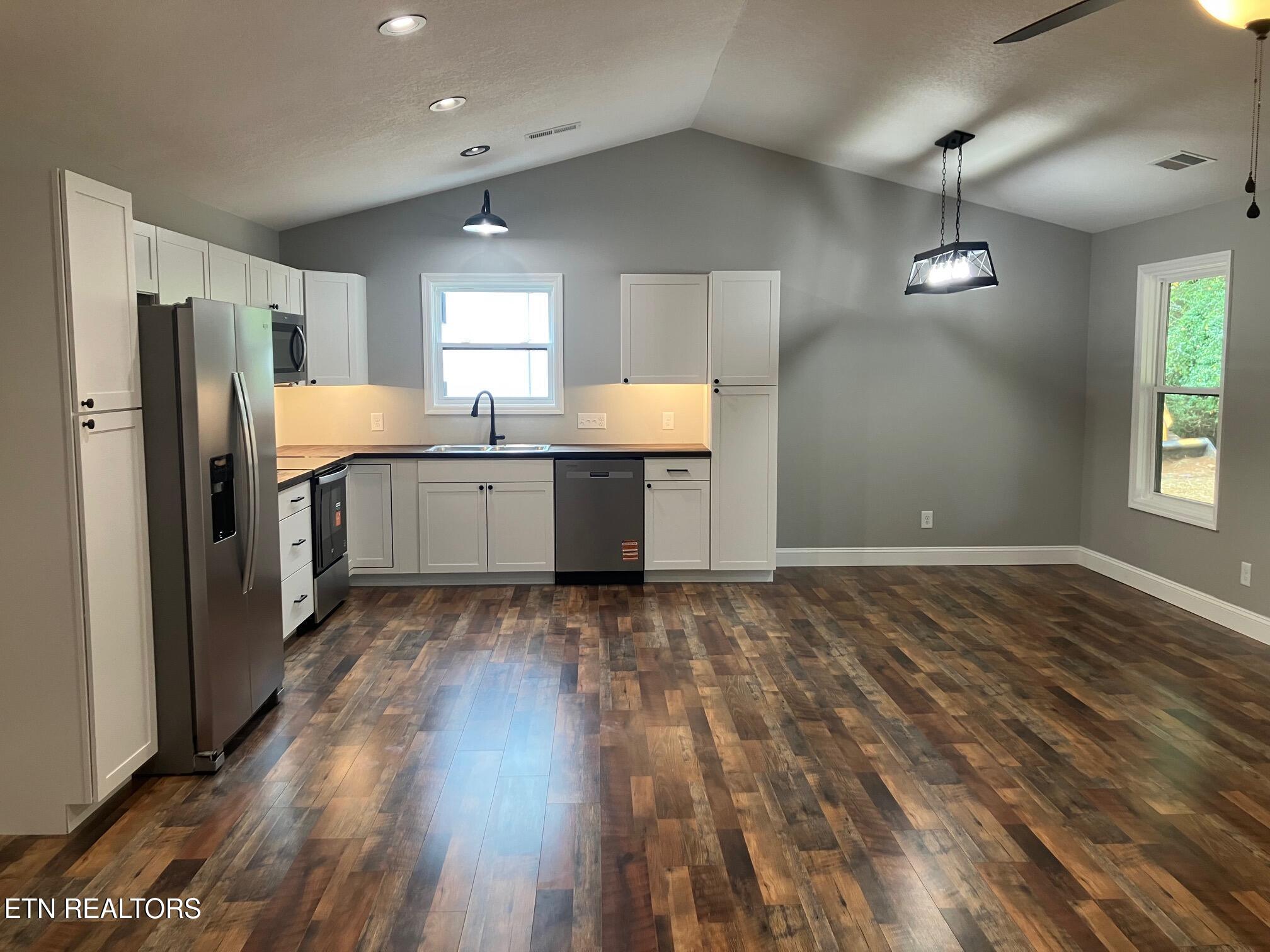 102 Campton Lane Maynardville TN 37807